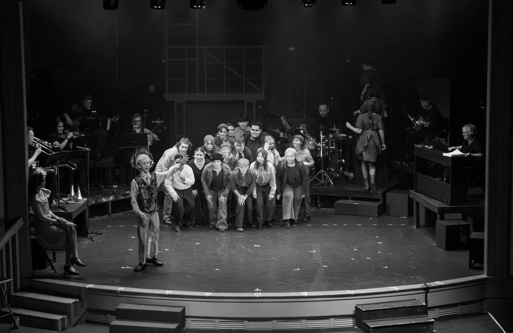 Web_0022_EncorePA_20240925_Hadestown1__DSC8665_2192-Enhanced-NR_bw.jpg