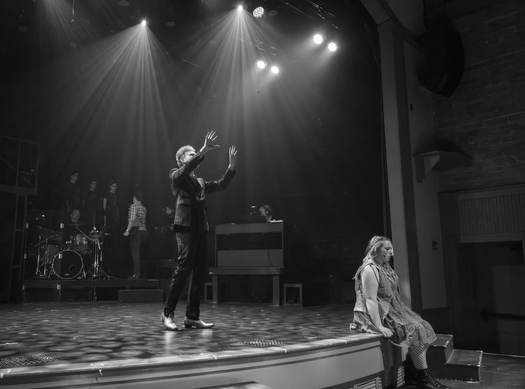 Web_0164_EncorePA_20240925_Hadestown1__DSC0611_0611-Enhanced-NR_bw.jpg