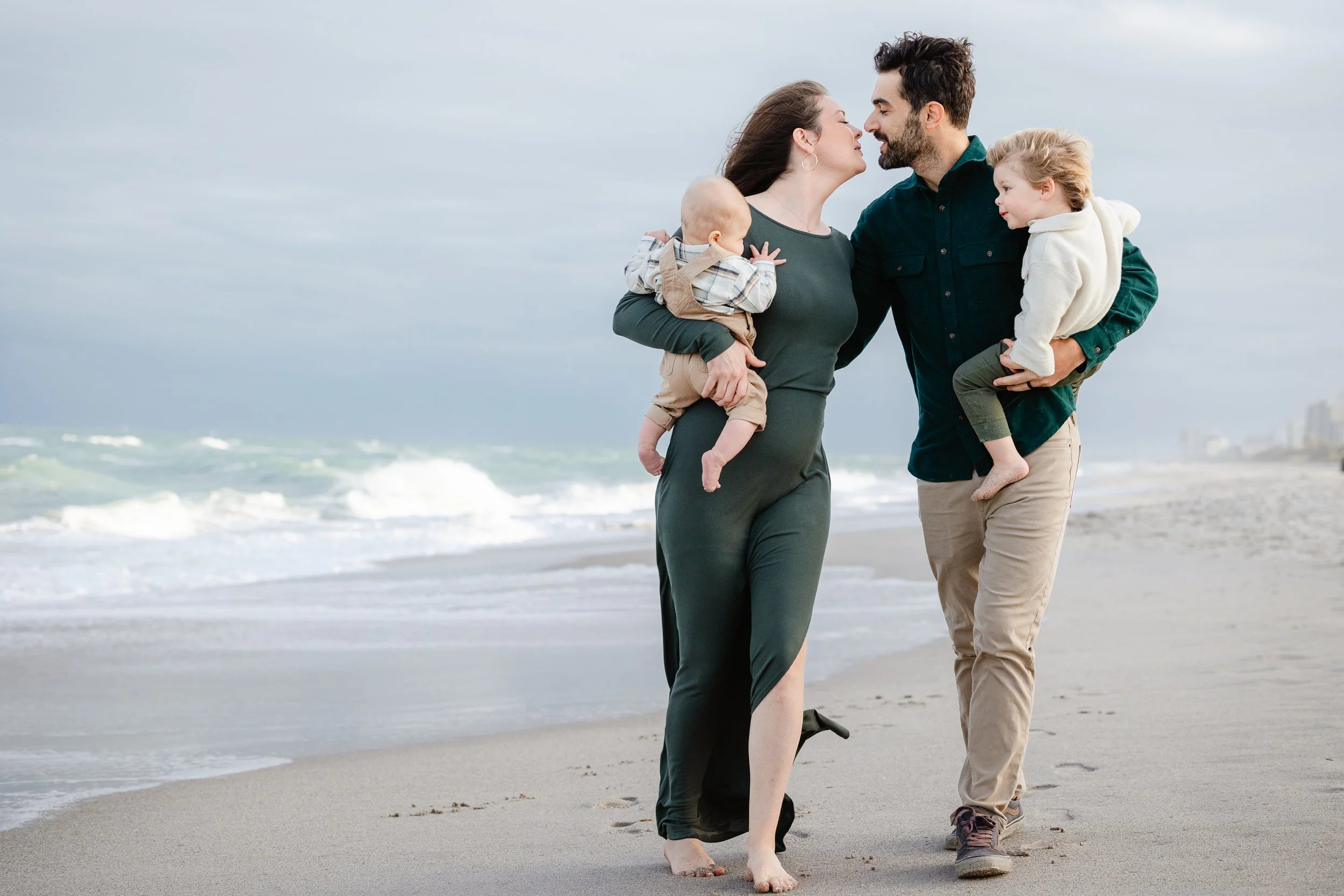 ElizabethFamilySession11.30.24143.jpg