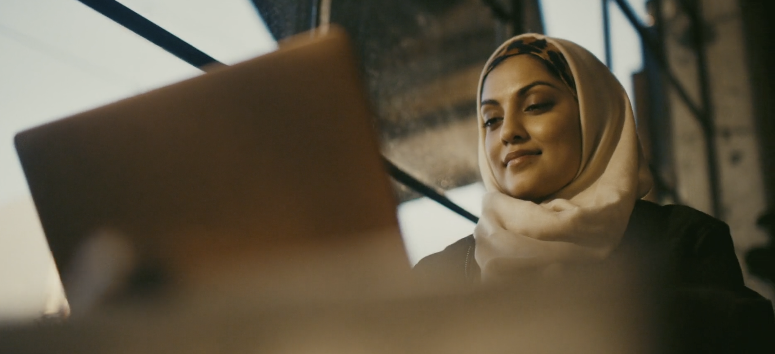 UNBIVERITY OF PHEONIX | Feeling Home