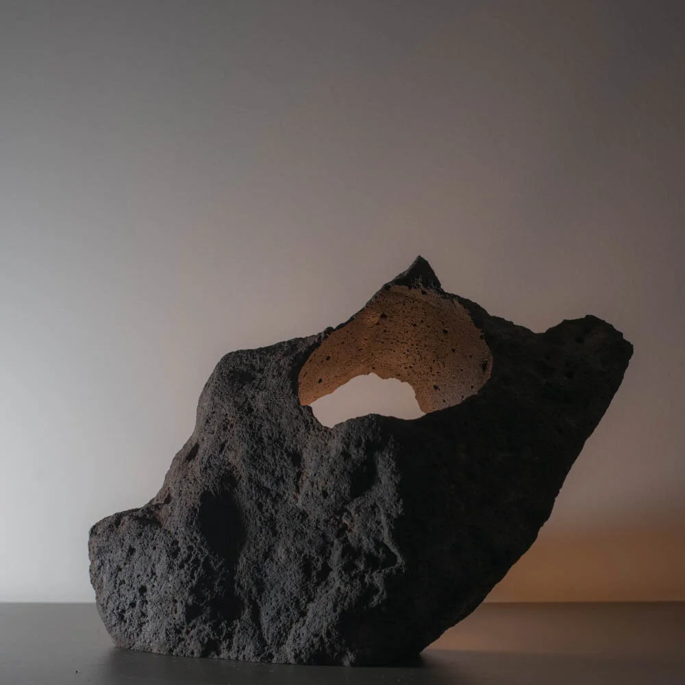 MB03 - australian basalt volcanic rock (available)