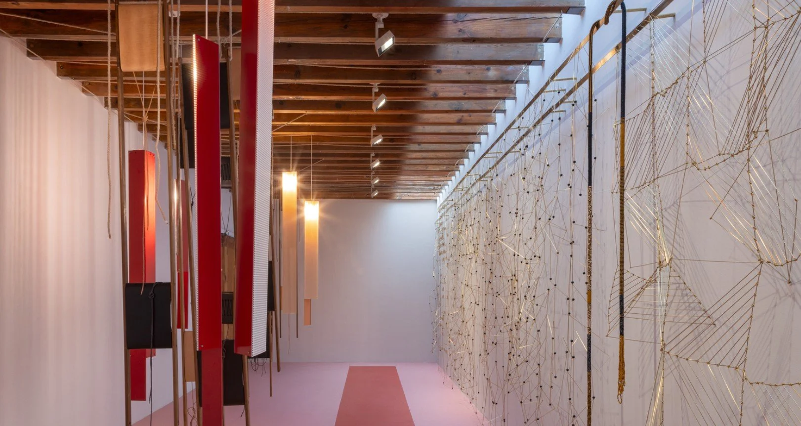 LEONOR ANTUNES: SURFACE, EDGE AND VOIDS (EXPANDED)