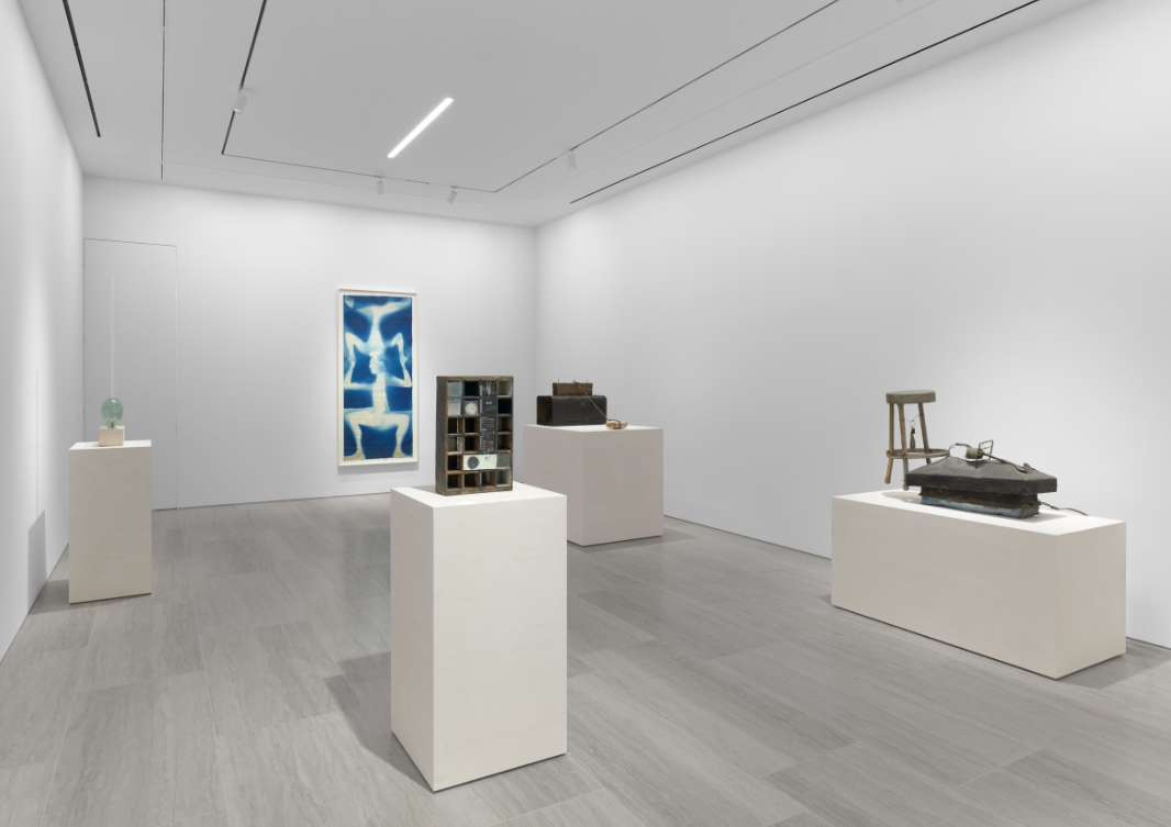 ROBERT RAUSCHENBERG 
