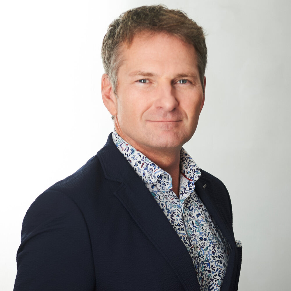 Doug+Stephens+new+headshot+2017_CROPPED.jpg