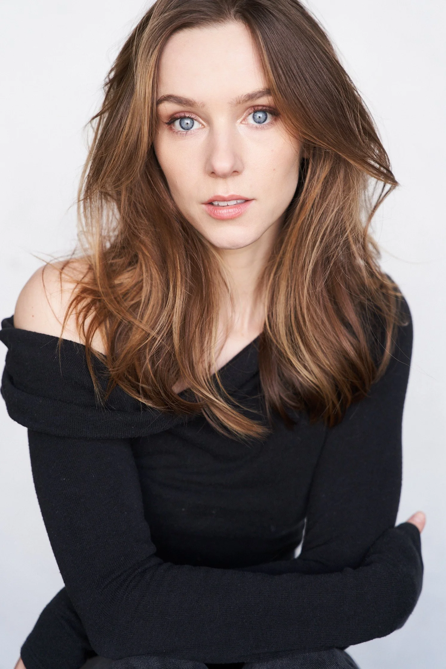 Jen Parker Davis - Headshot 7.jpg