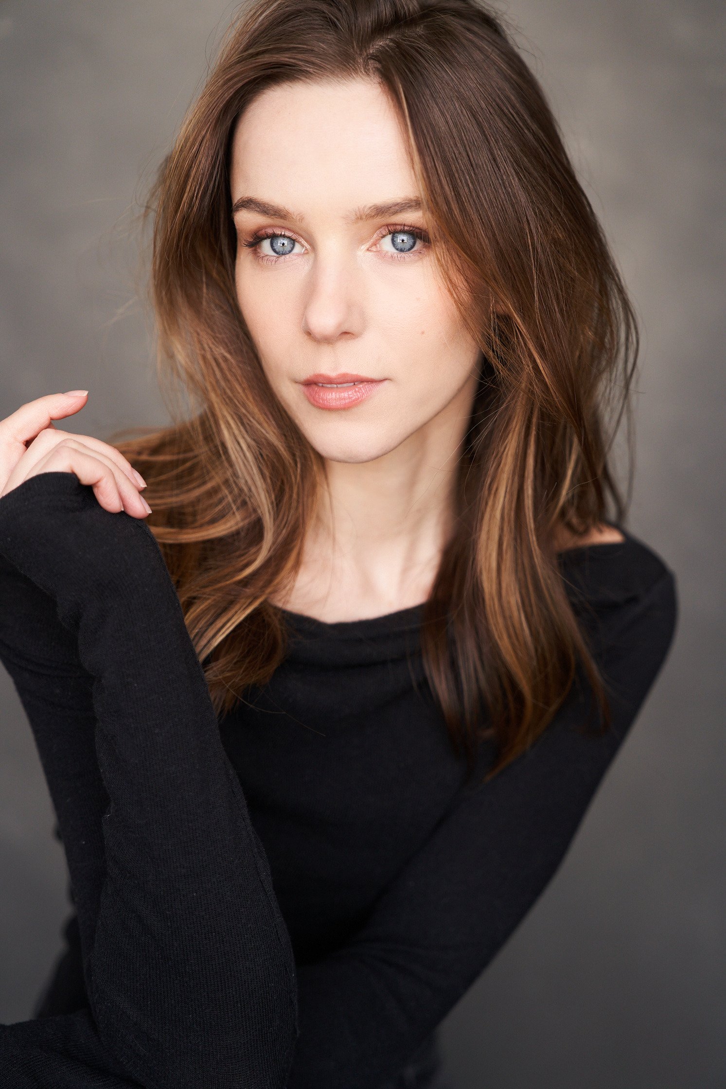 Jen Parker Davis - Headshot 5.jpg