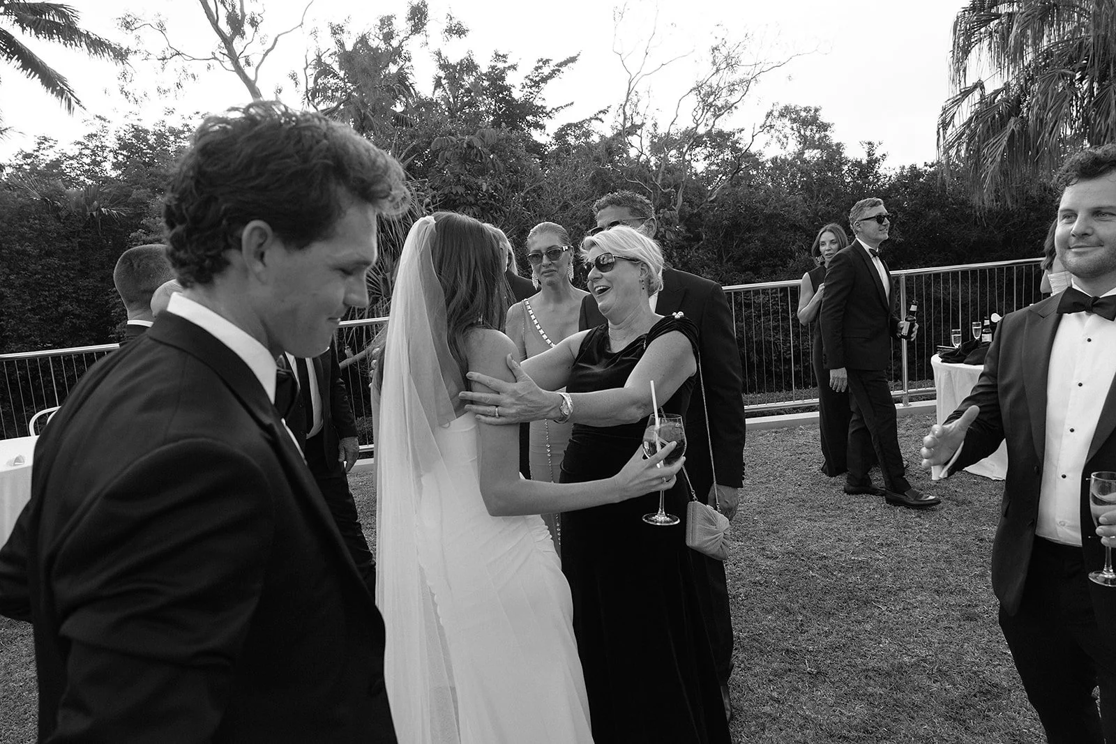 160526-Meg-Jack-Hamilton-Island-wedding-photographer-oliver-hartley-477.jpg