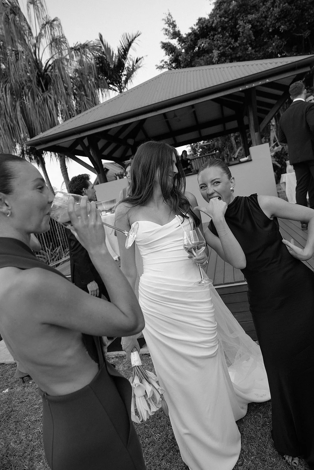 160526-Meg-Jack-Hamilton-Island-wedding-photographer-oliver-hartley-537.jpg