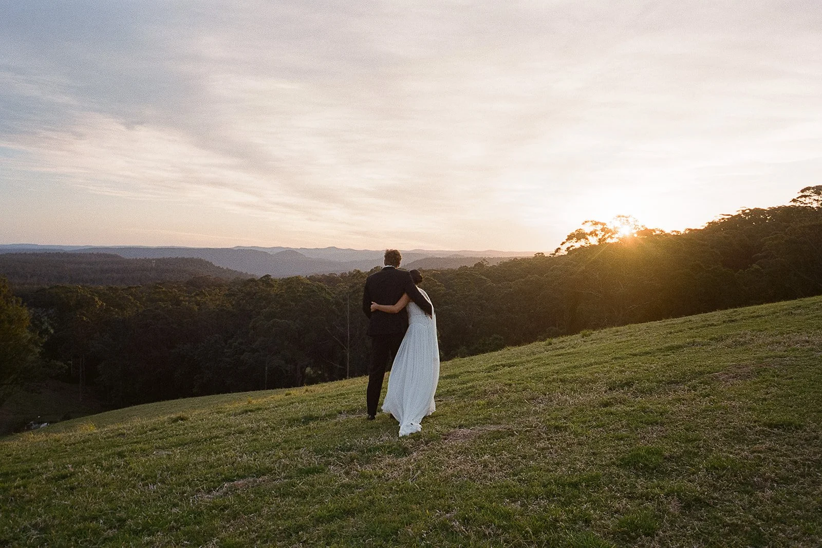 260925-film-Claudia-Tom-budgong-kangaroo-valley-wedding-photographer-oliver-hartley-70.jpg