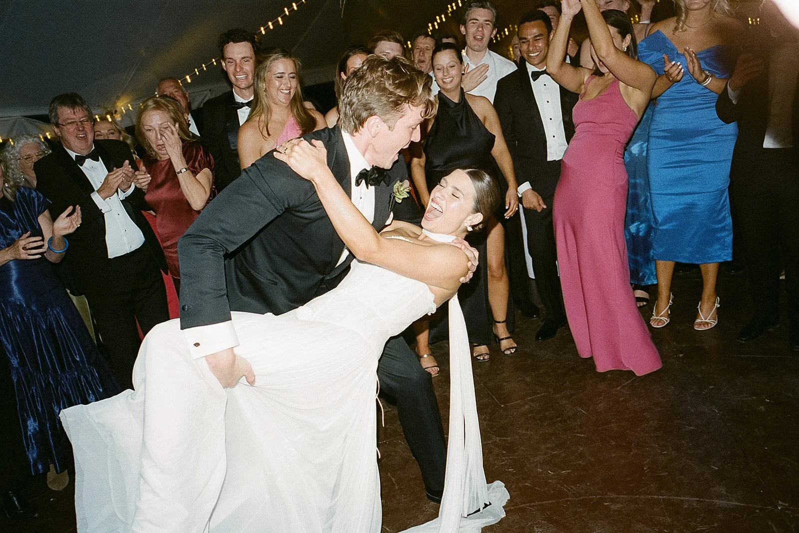 260925-film-Claudia-Tom-budgong-kangaroo-valley-wedding-photographer-oliver-hartley-91.jpg