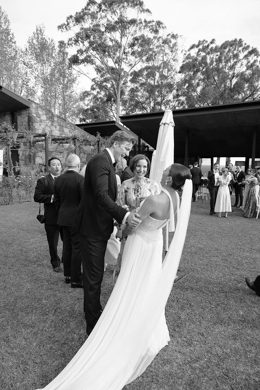 260925-Claudia-Tom-budgong-kangaroo-valley-wedding-photographer-oliver-hartley-65.jpg