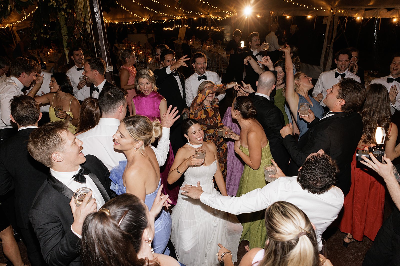 260925-Claudia-Tom-budgong-kangaroo-valley-wedding-photographer-oliver-hartley-120.jpg