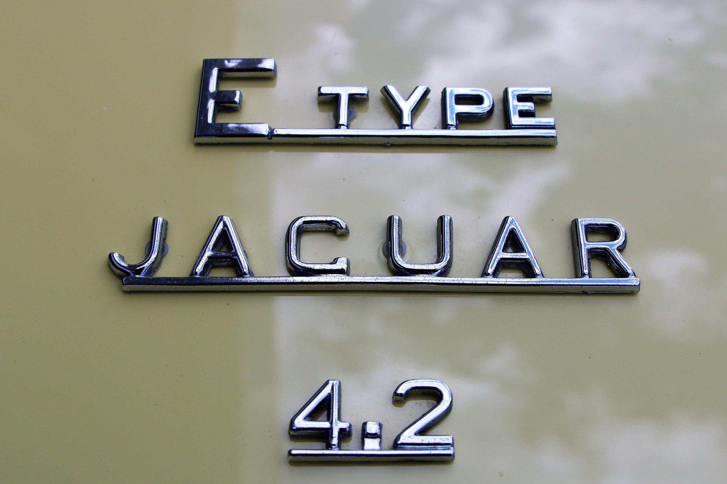 Jaguar E-Type 4.2 cabrio 1969 (48).JPG