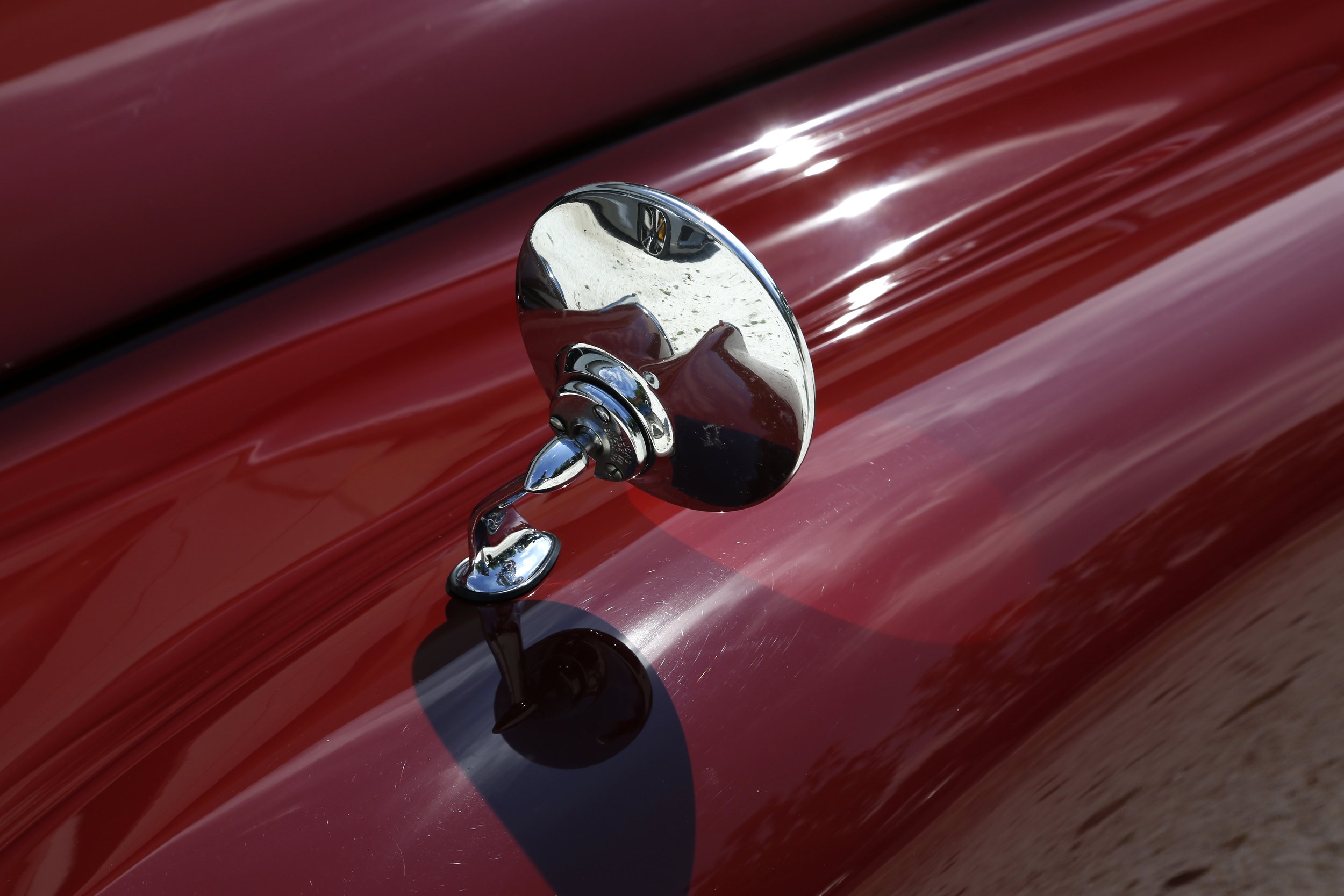Jaguar XK120 DHC (23).JPG