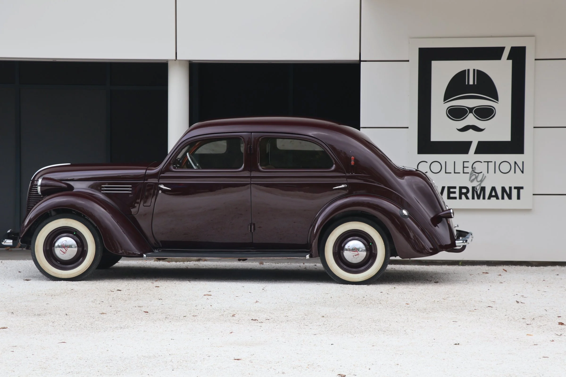 Volvo PV56 (4).JPG