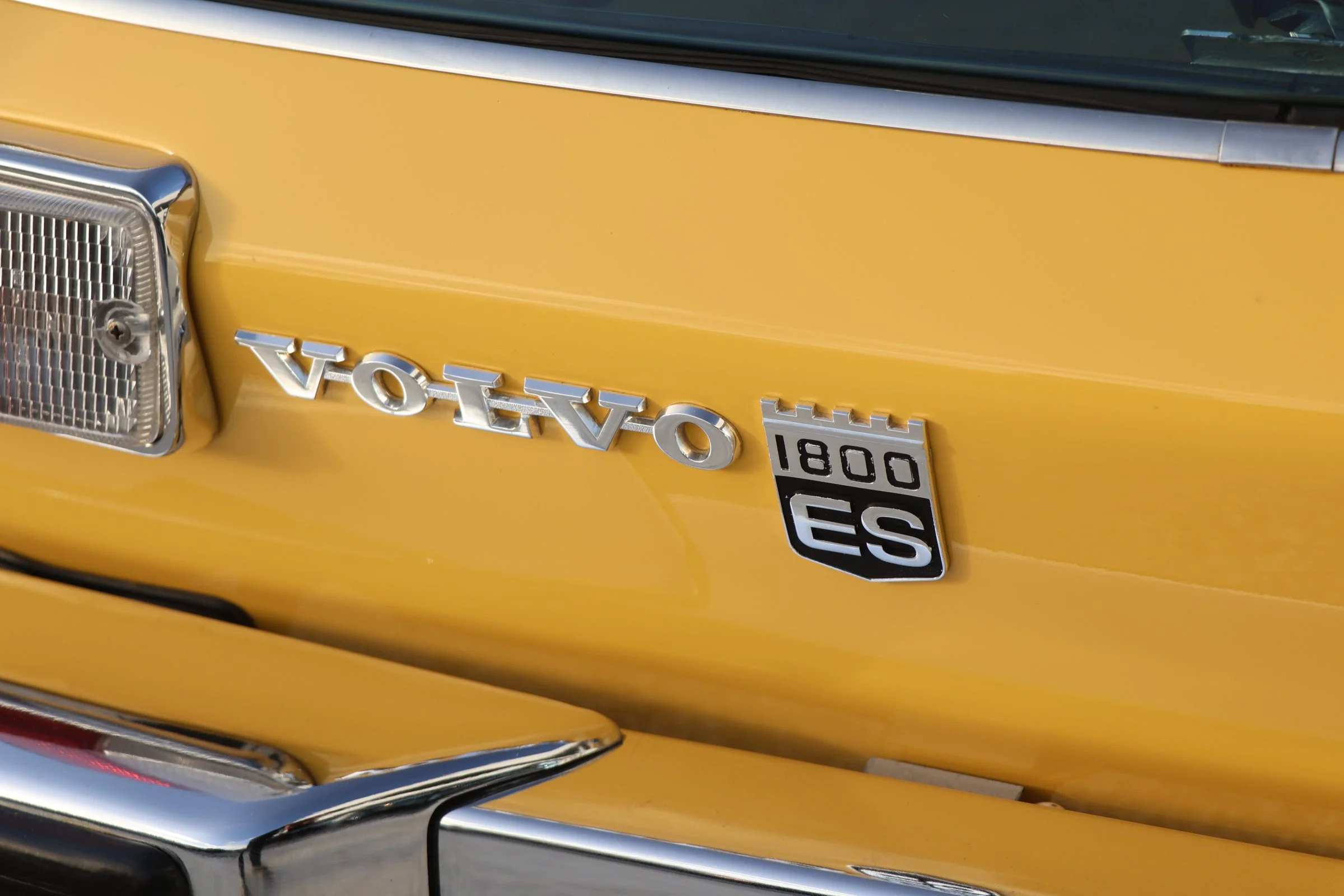 Volvo P1800 ES (39).JPG