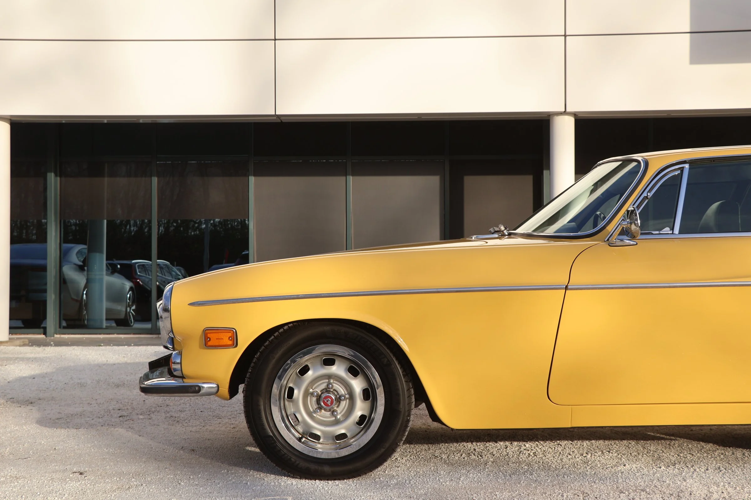 Volvo P1800 ES (21).JPG