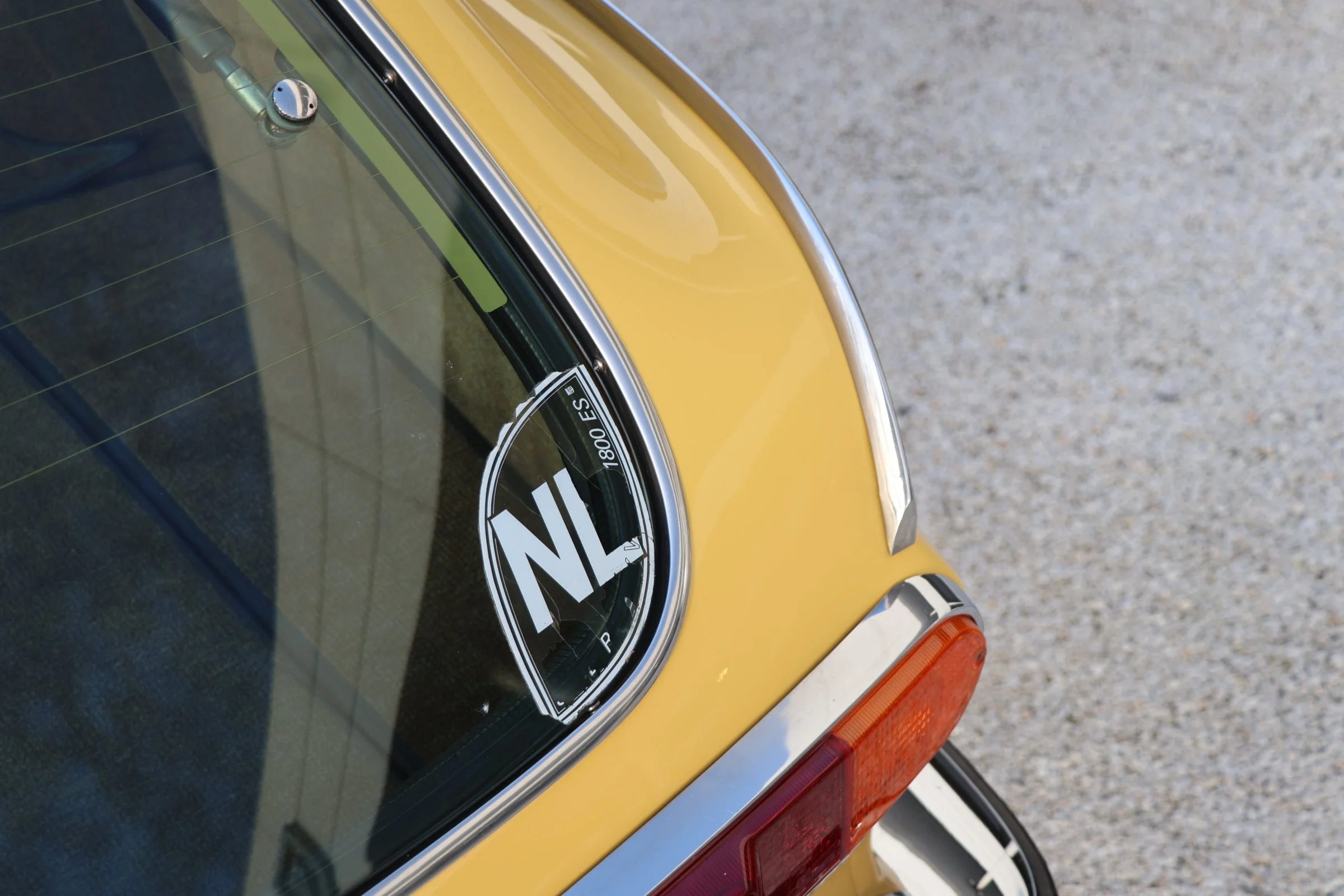 Volvo P1800 ES (43).JPG