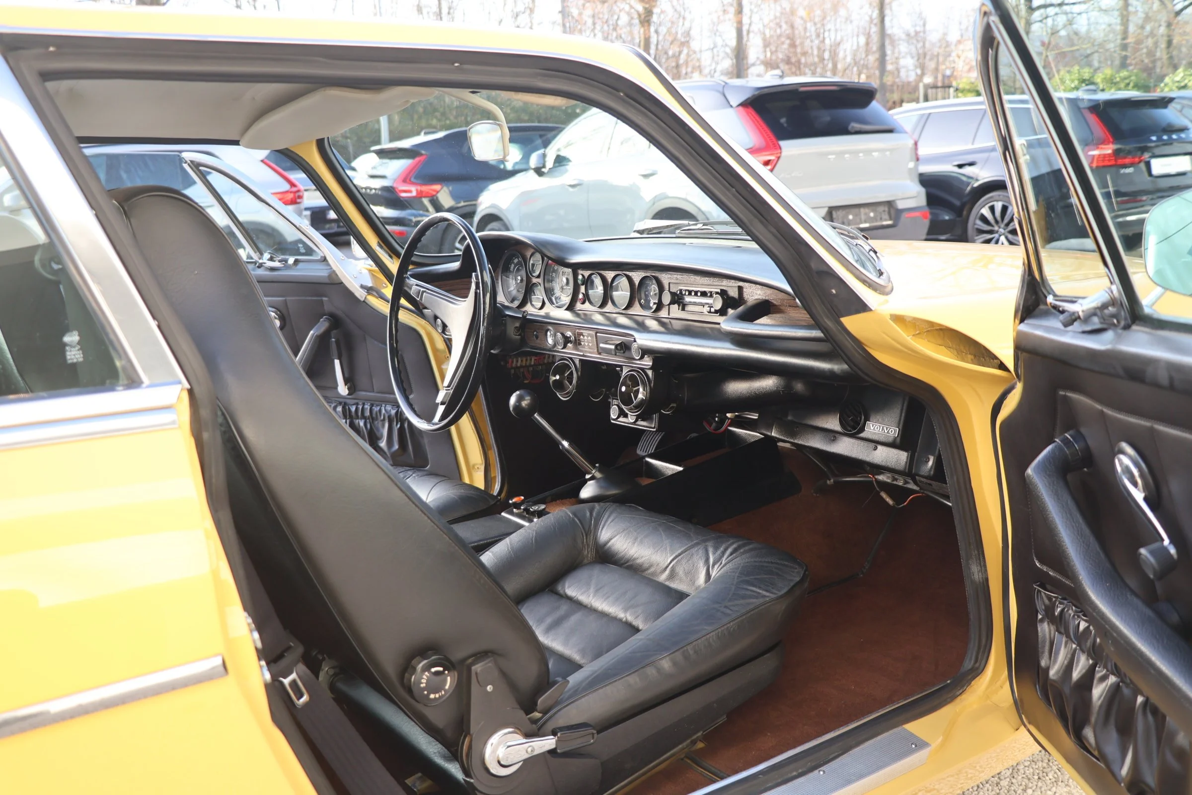 Volvo P1800 ES (62).JPG