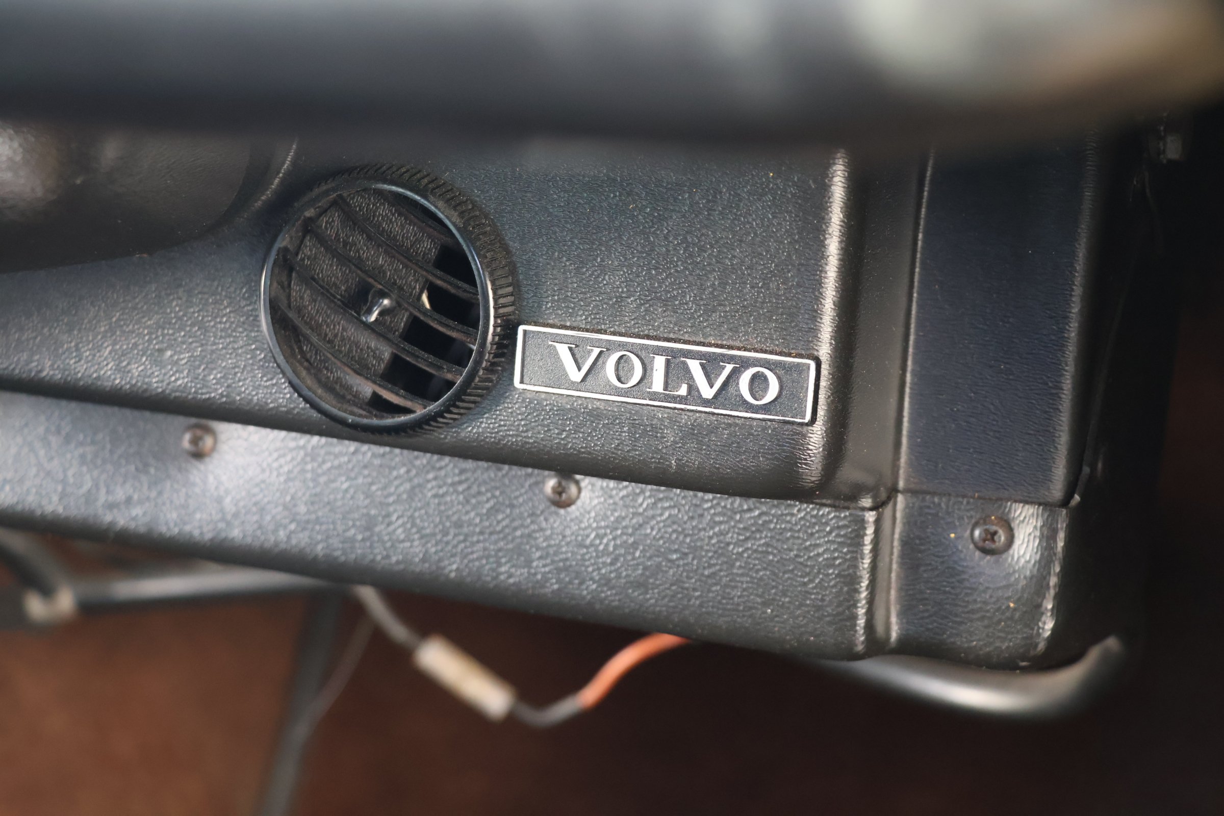 Volvo P1800 ES (64).JPG