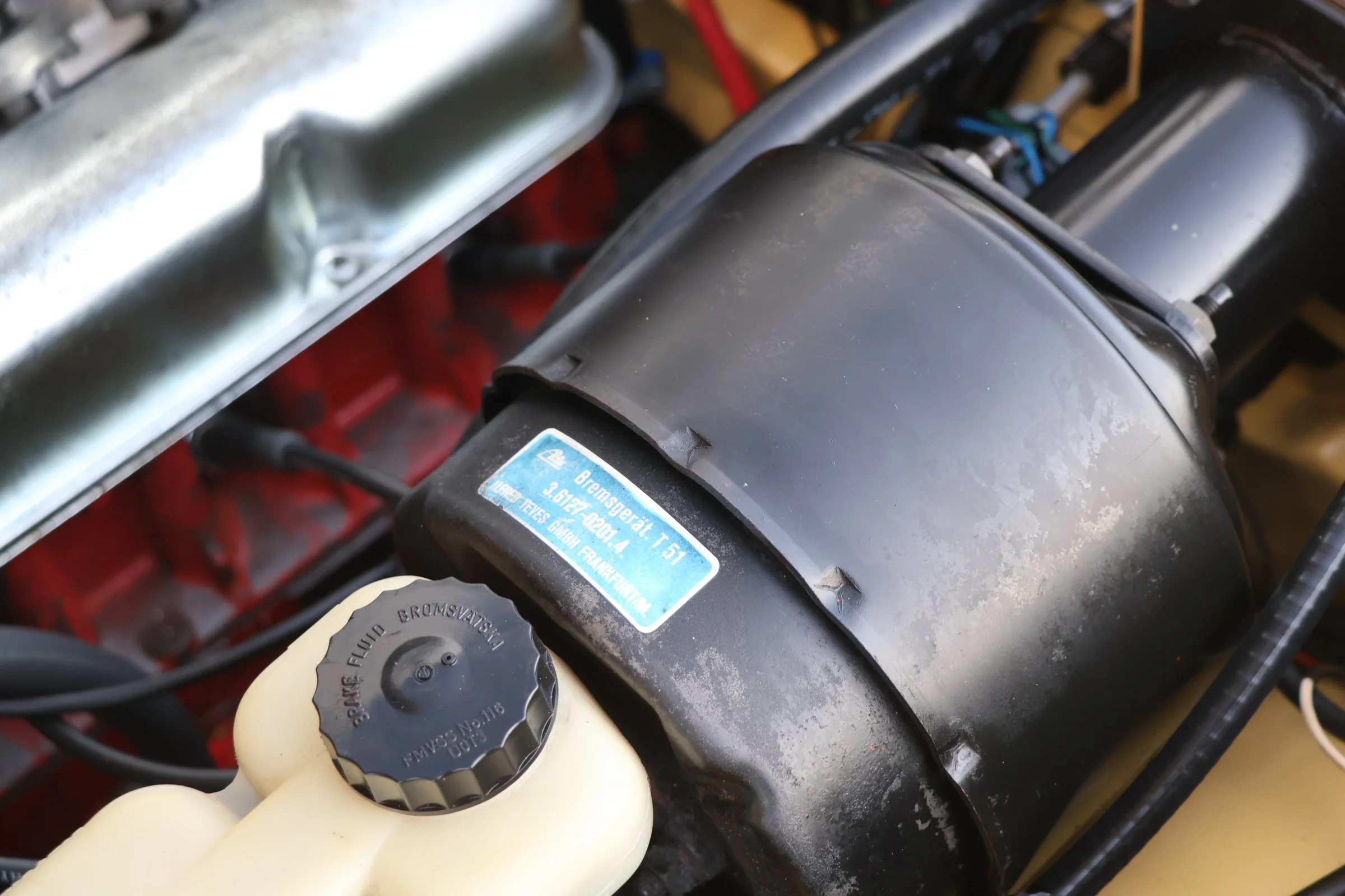 Volvo P1800 ES (90).JPG