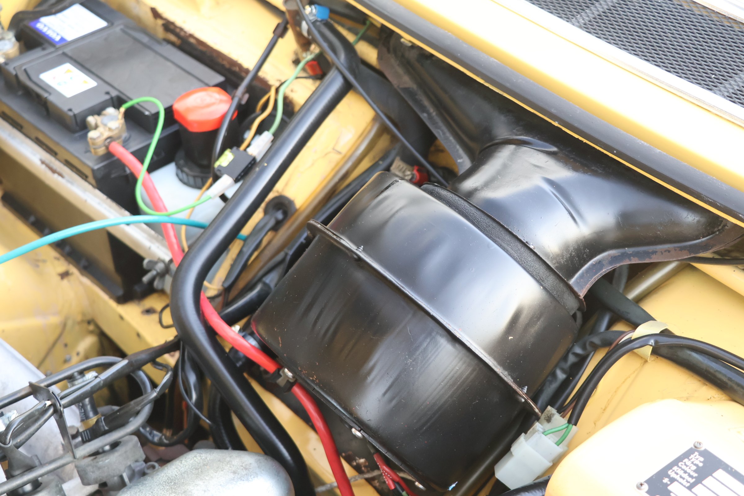 Volvo P1800 ES (91).JPG