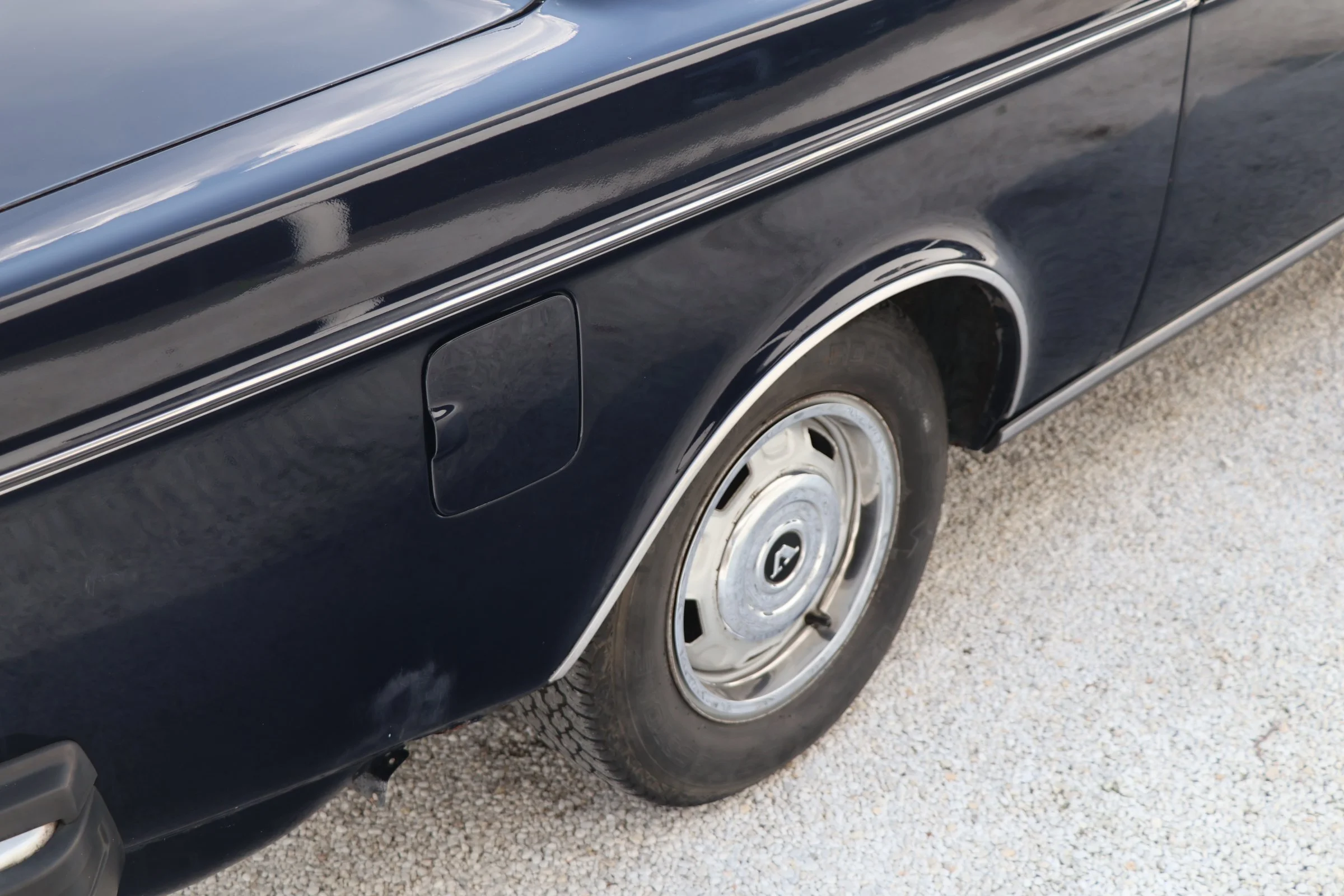 Volvo 264 TE (23).JPG