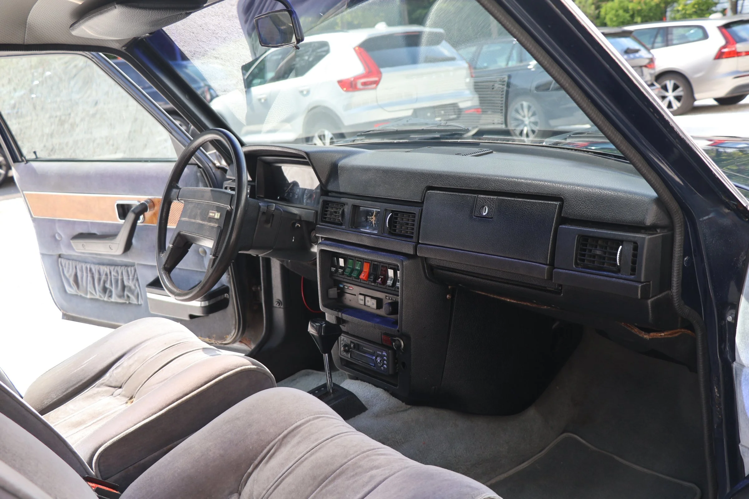 Volvo 264 TE (44).JPG