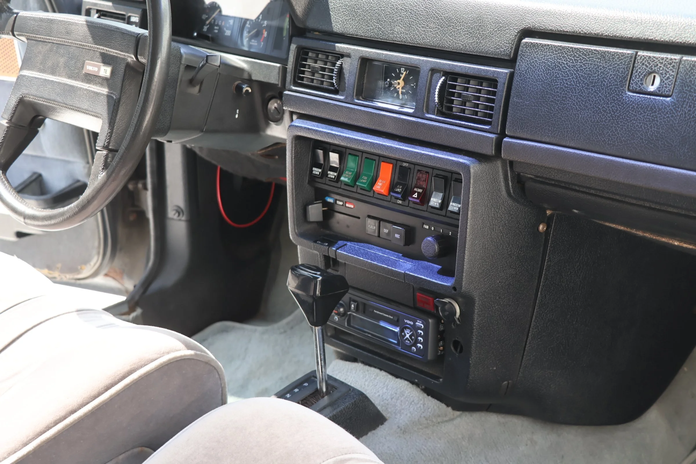 Volvo 264 TE (45).JPG