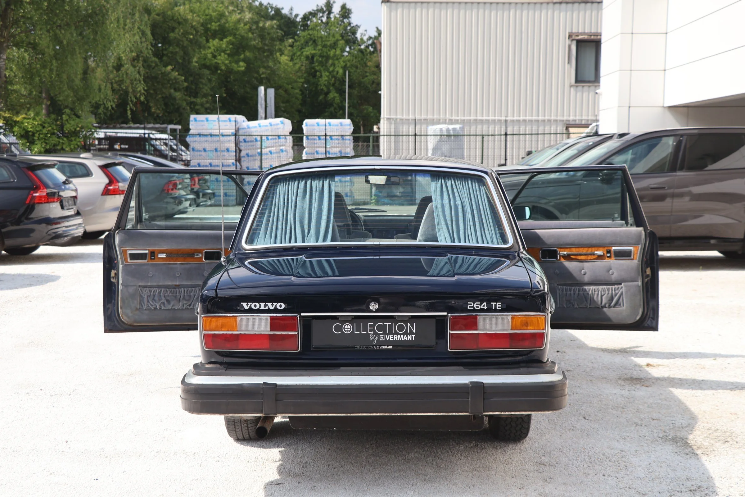 Volvo 264 TE (33).JPG