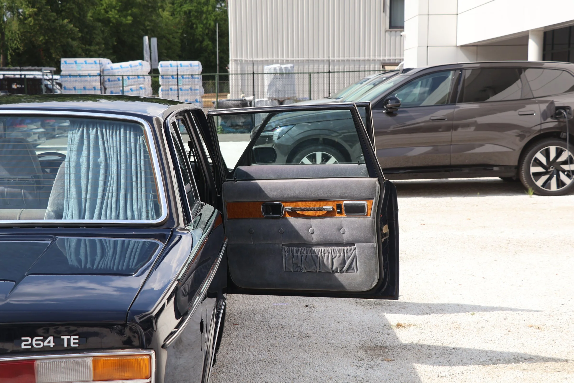 Volvo 264 TE (35).JPG