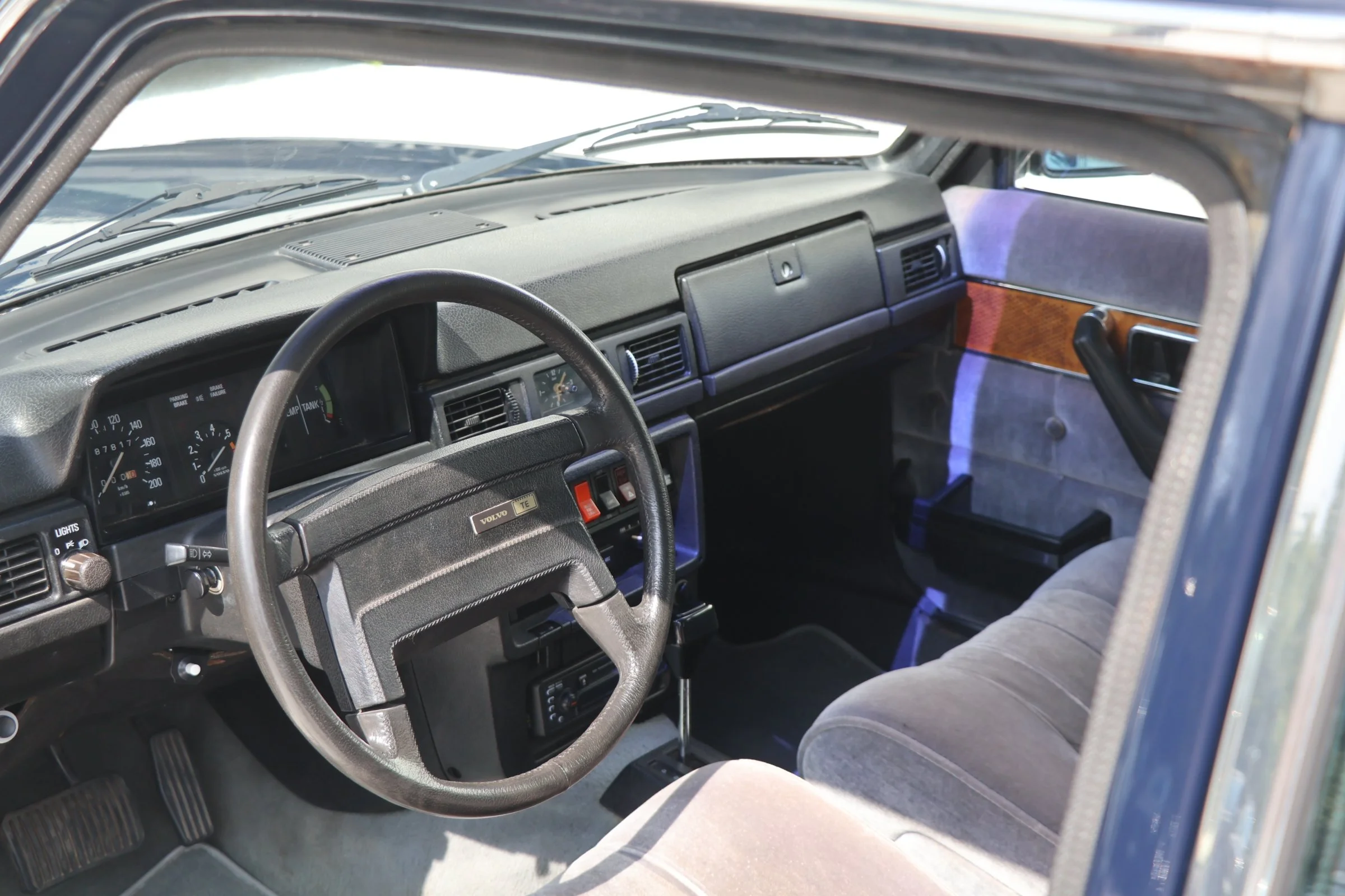 Volvo 264 TE (51).JPG