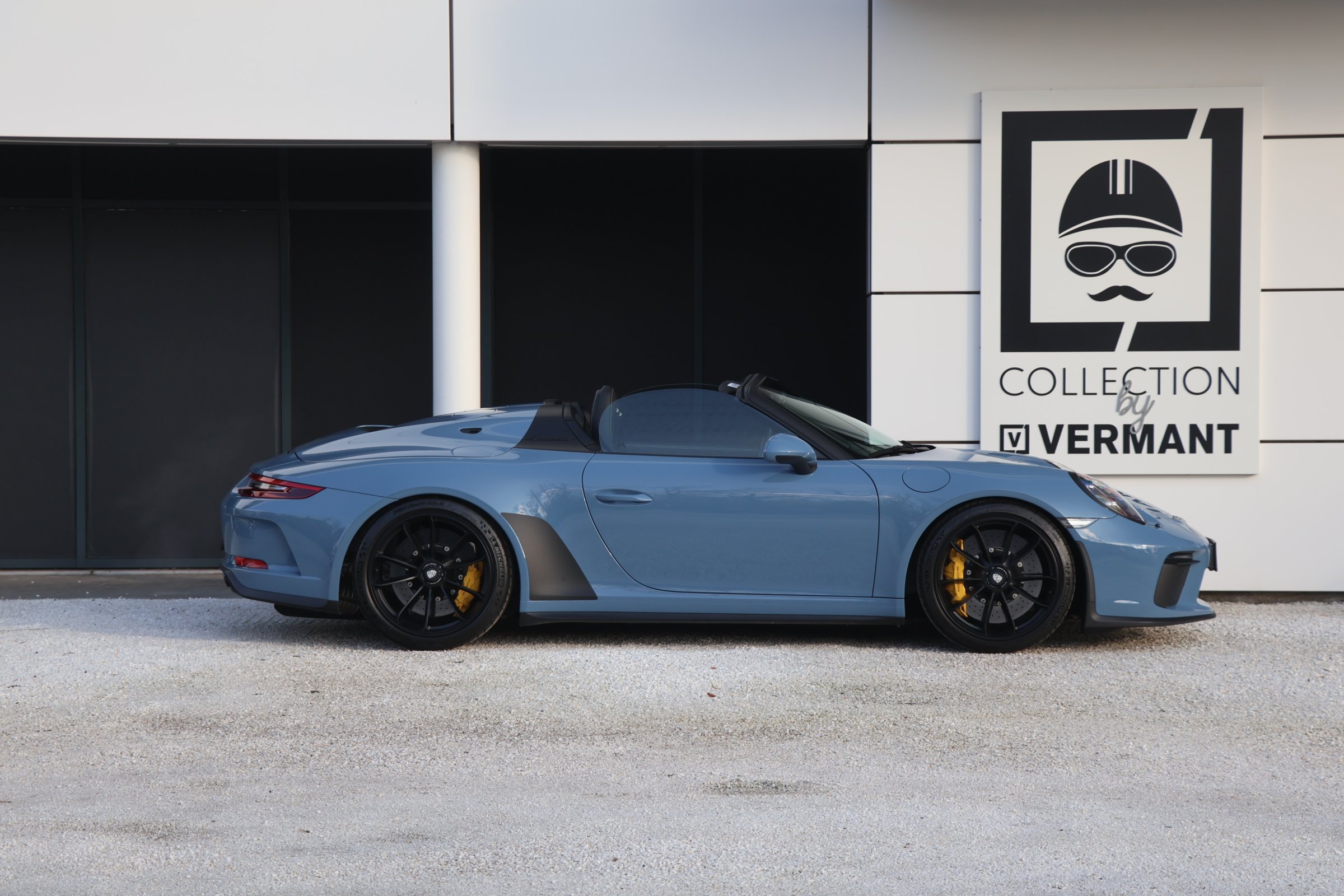 Porsche 991 Speedster Aetna Blue (2).JPG