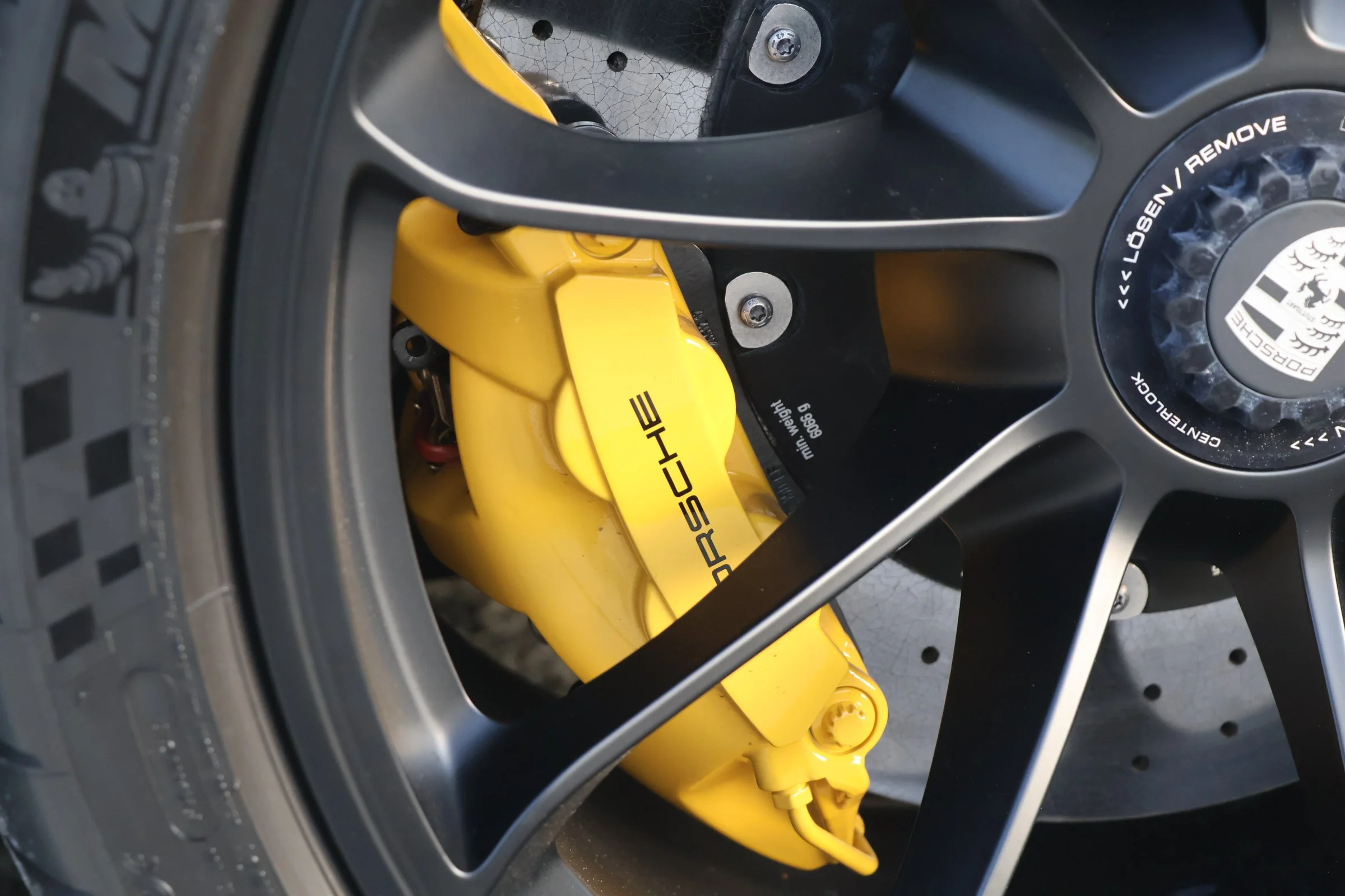 Porsche 991 Speedster Aetna Blue (33).JPG