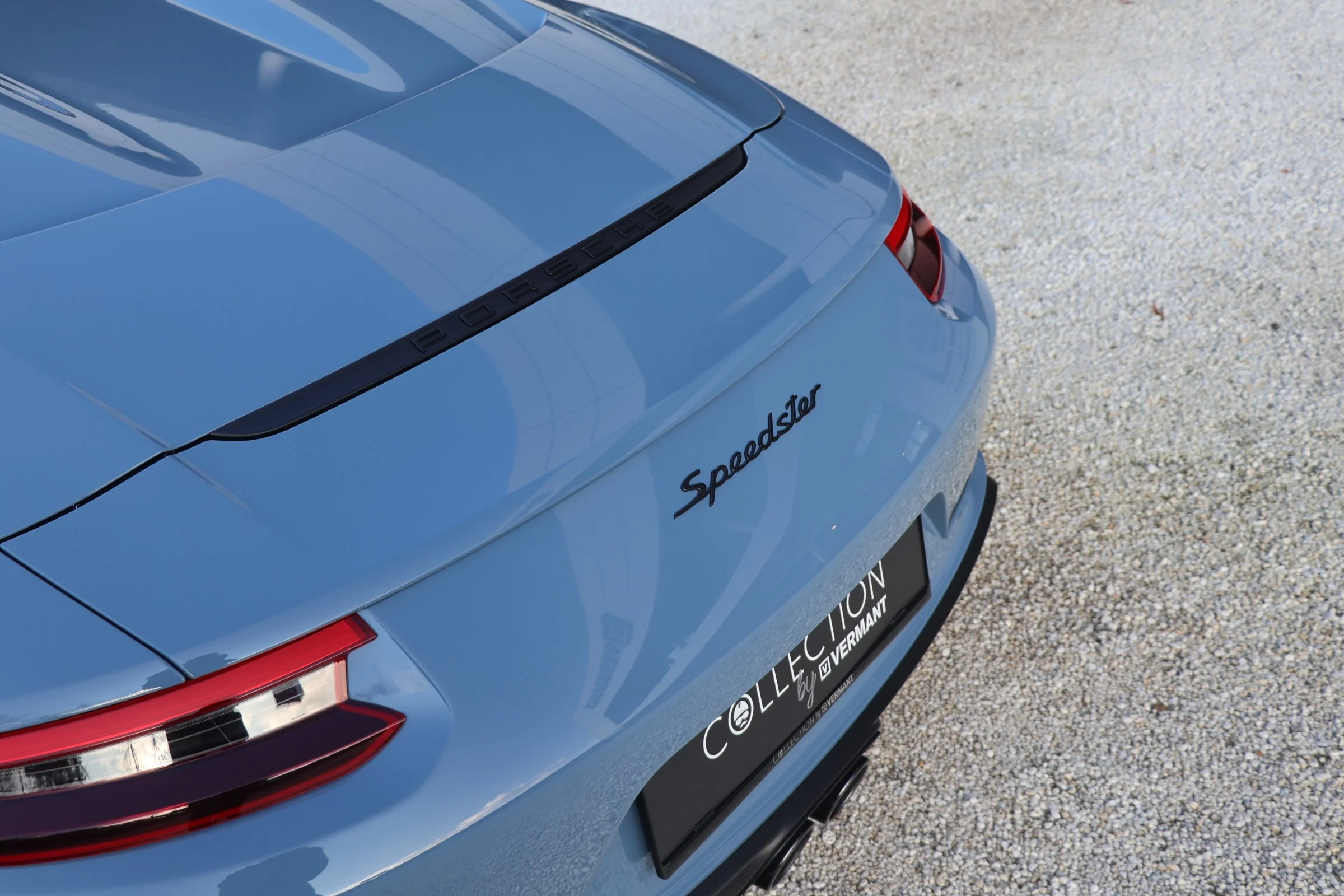Porsche 991 Speedster Aetna Blue (36).JPG