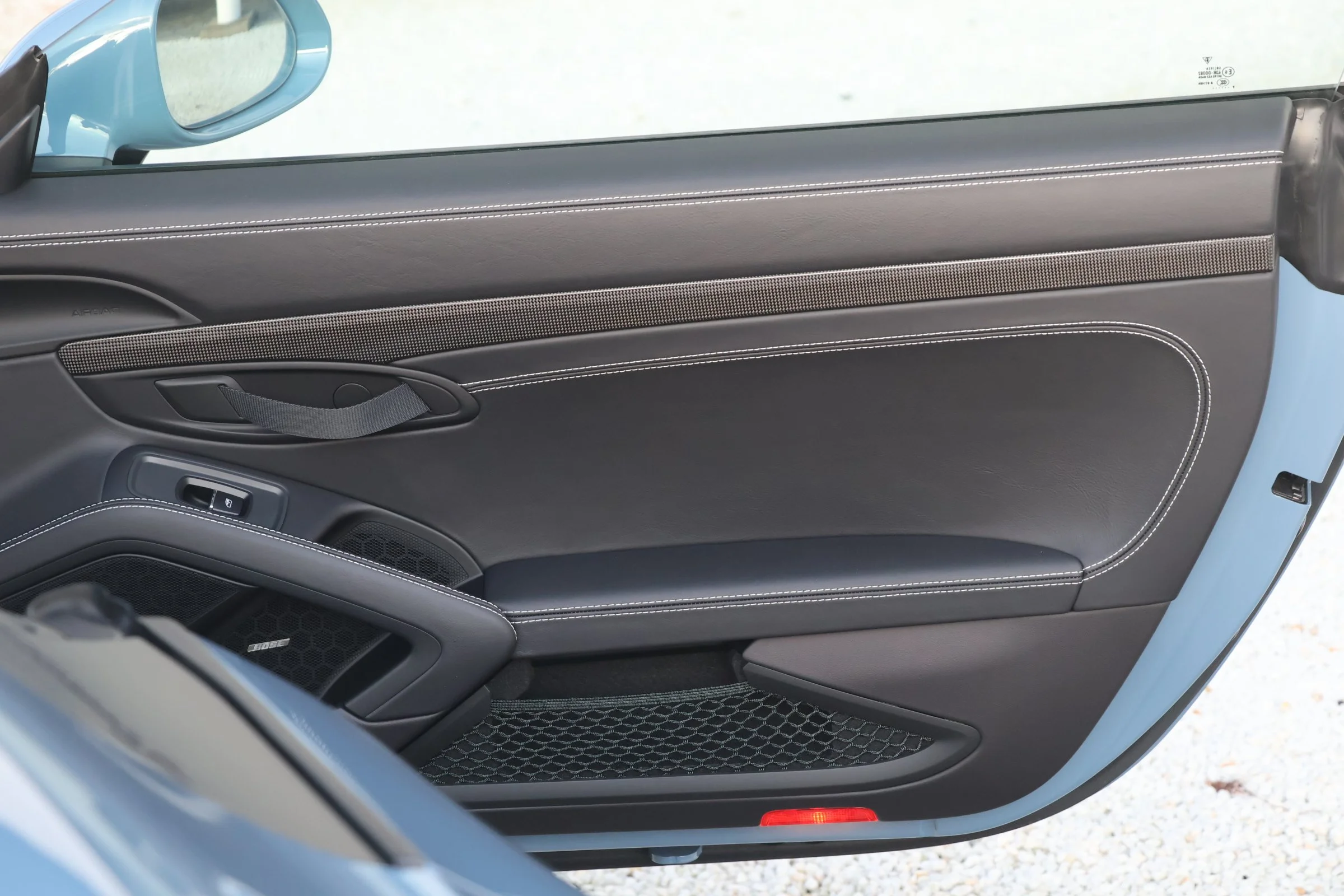 Porsche 991 Speedster Aetna Blue (55).JPG