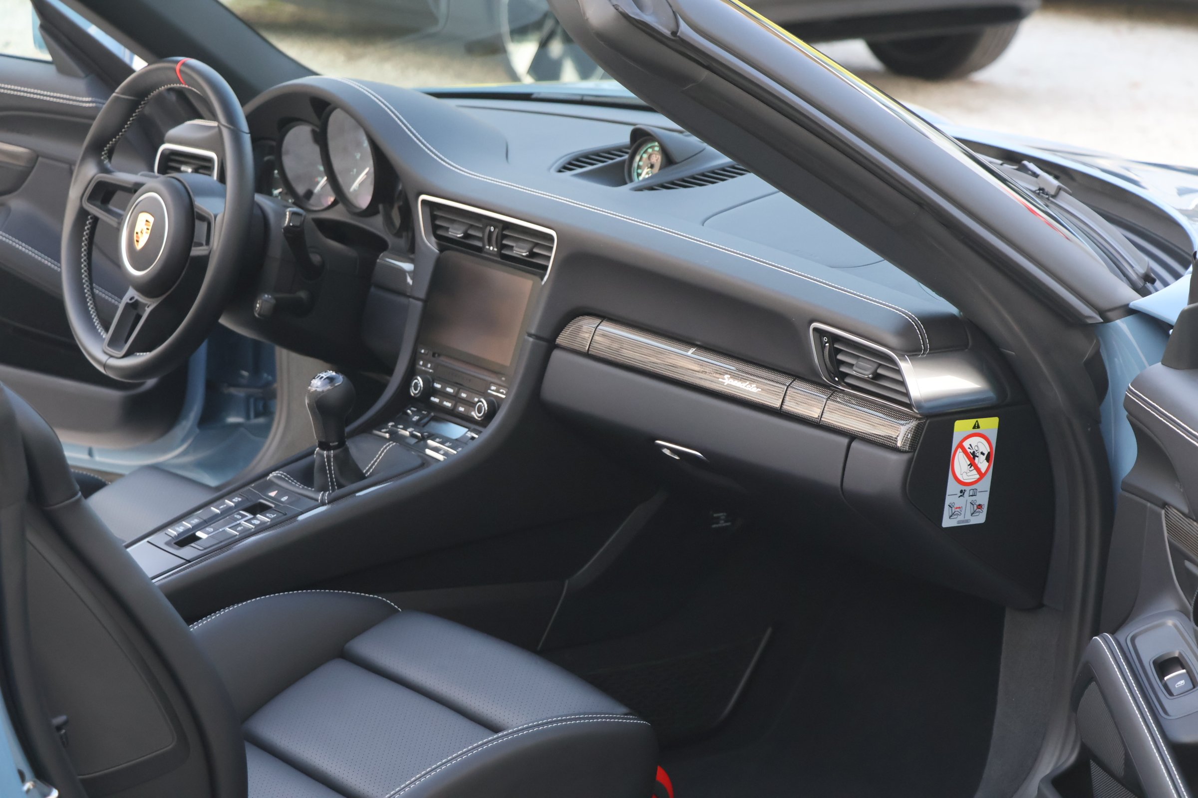 Porsche 991 Speedster Aetna Blue (58).JPG