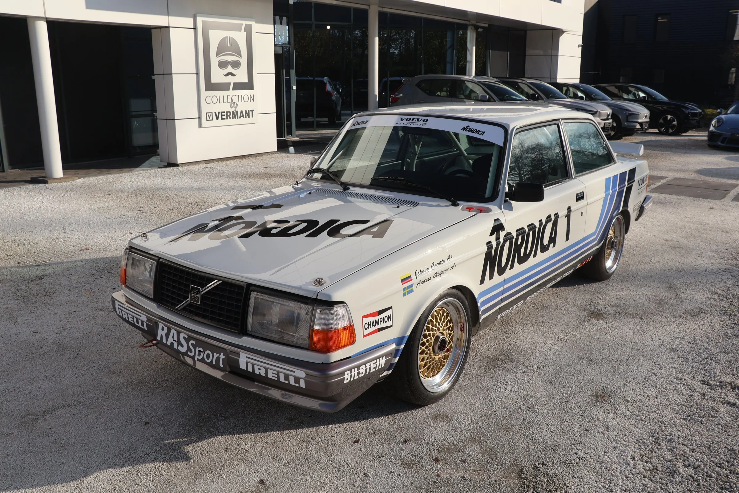 Volvo 240 Turbo Group A (5).JPG