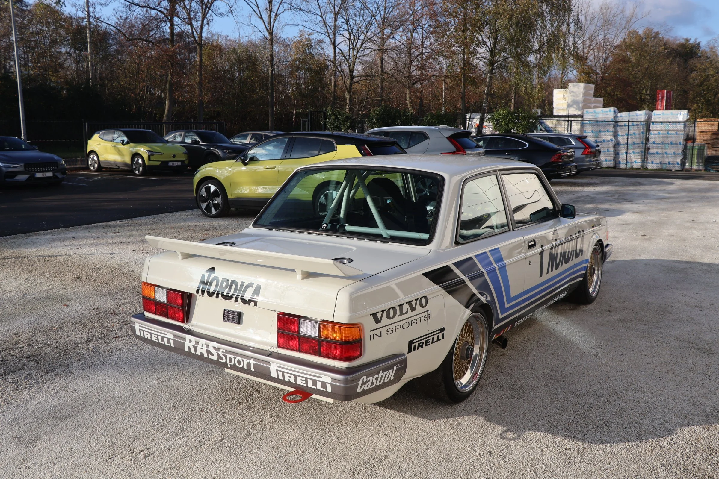 Volvo 240 Turbo Group A (7).JPG