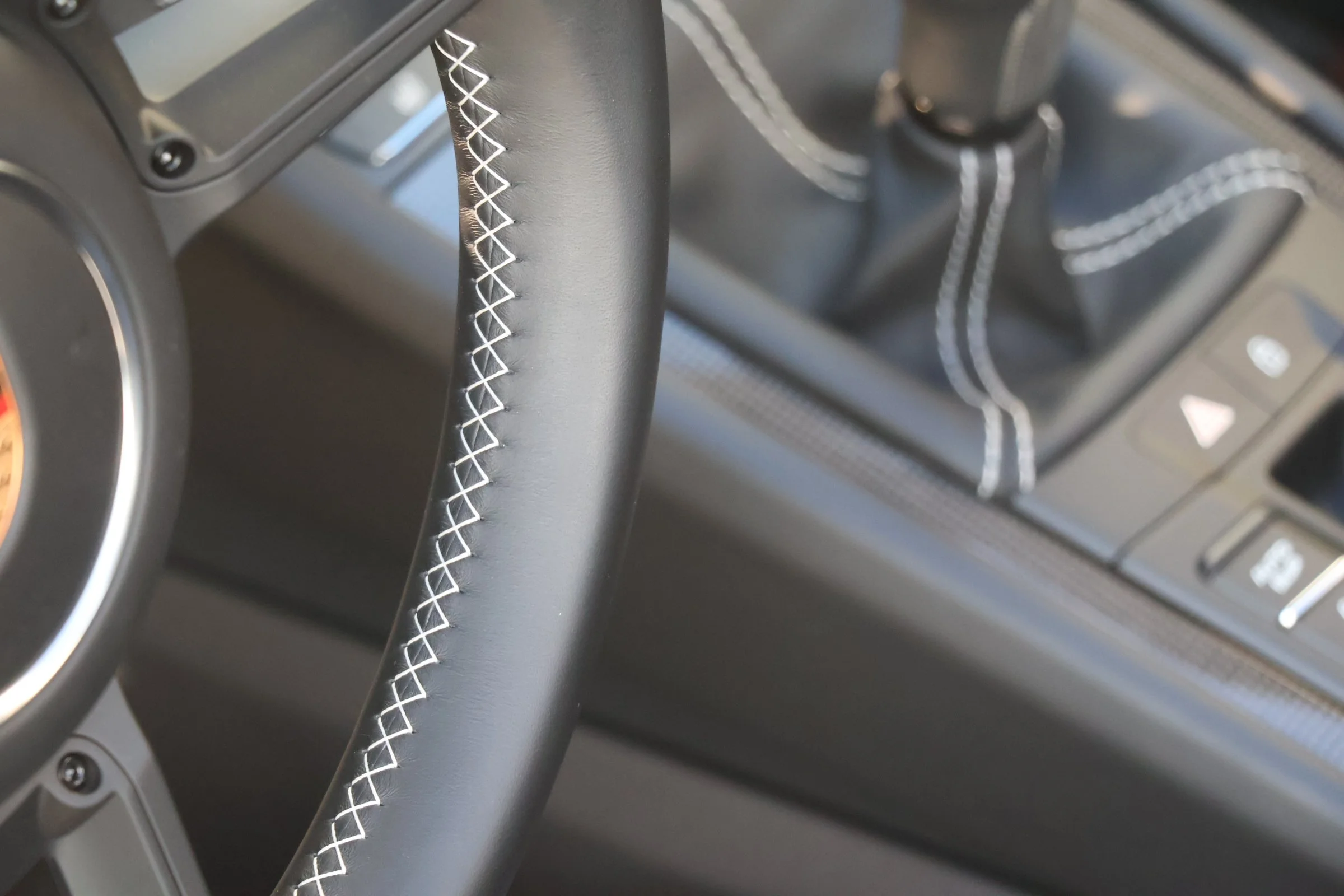 Porsche 991 Speedster Aetna Blue (84).JPG