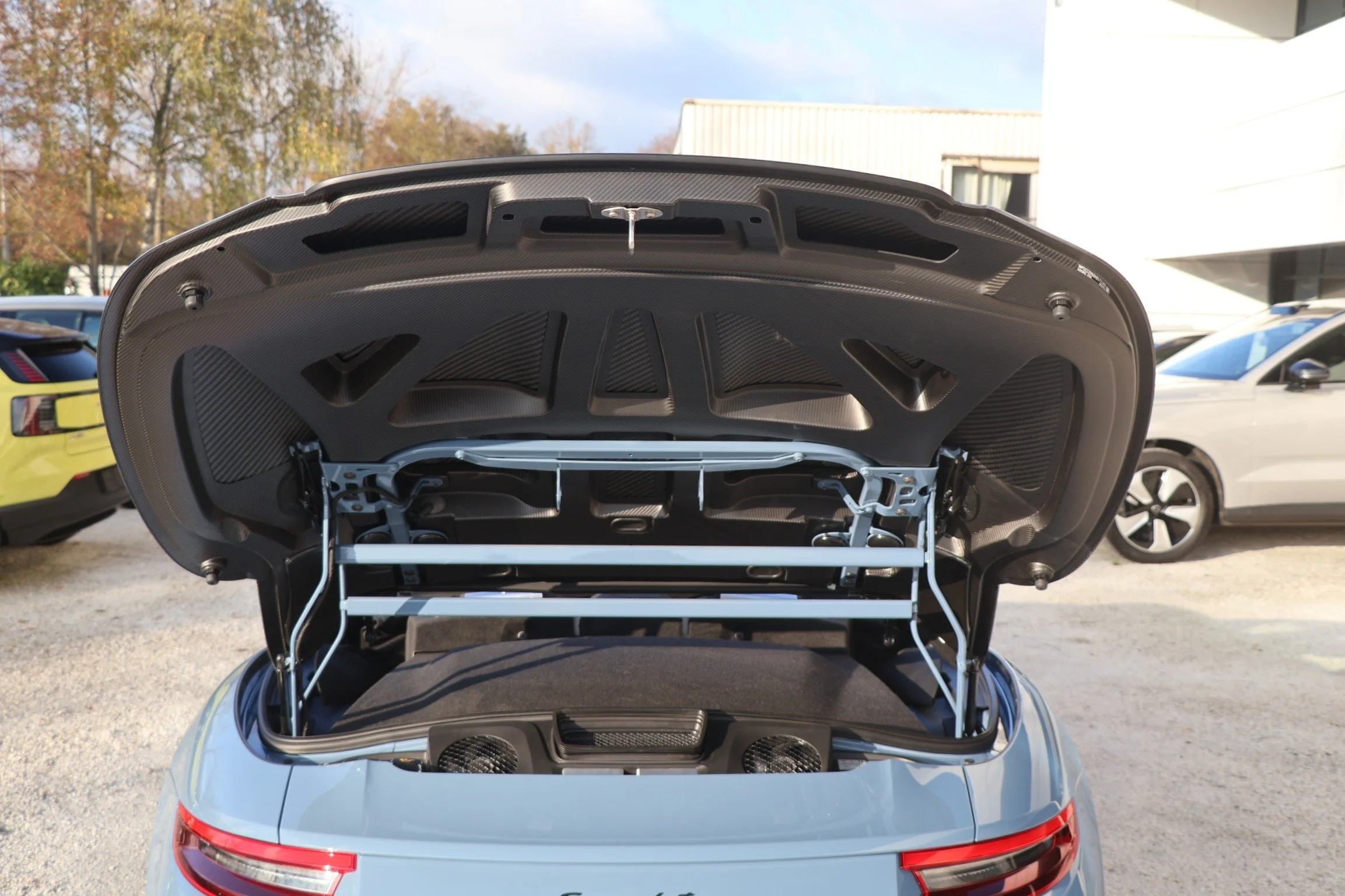 Porsche 991 Speedster Aetna Blue (90).JPG