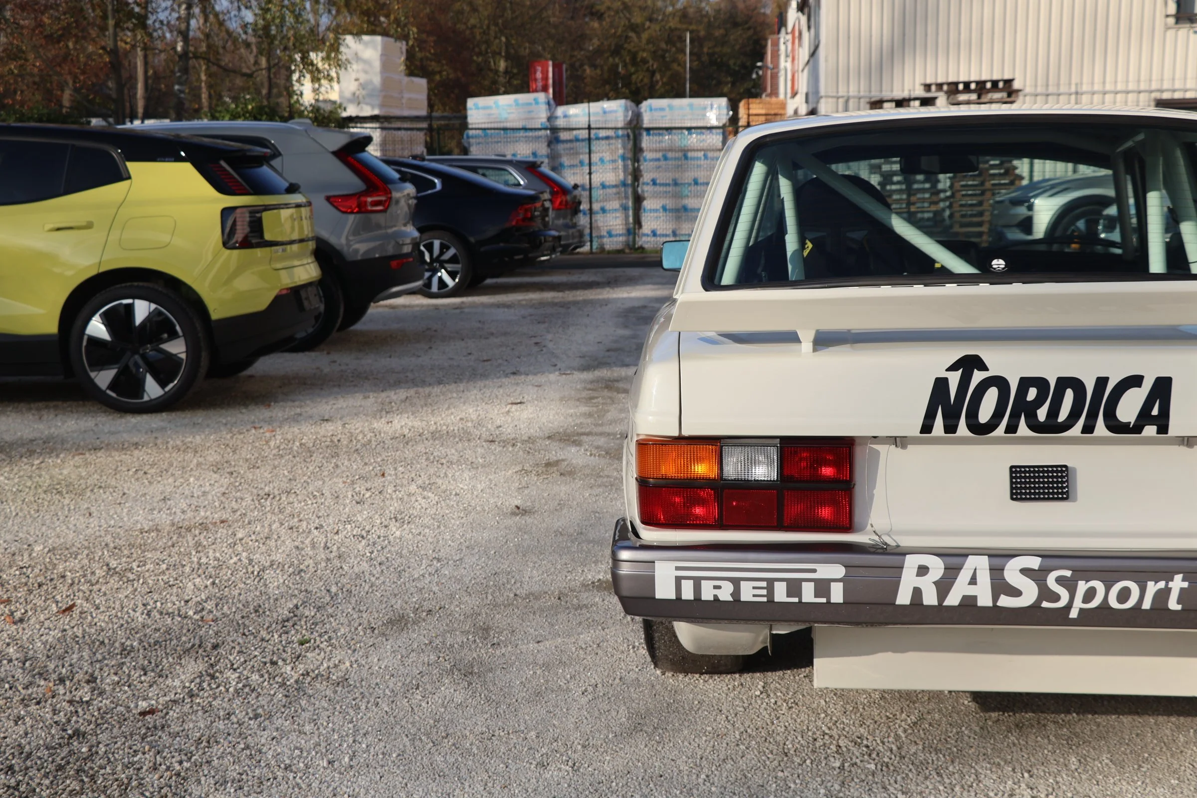 Volvo 240 Turbo Group A (21).JPG