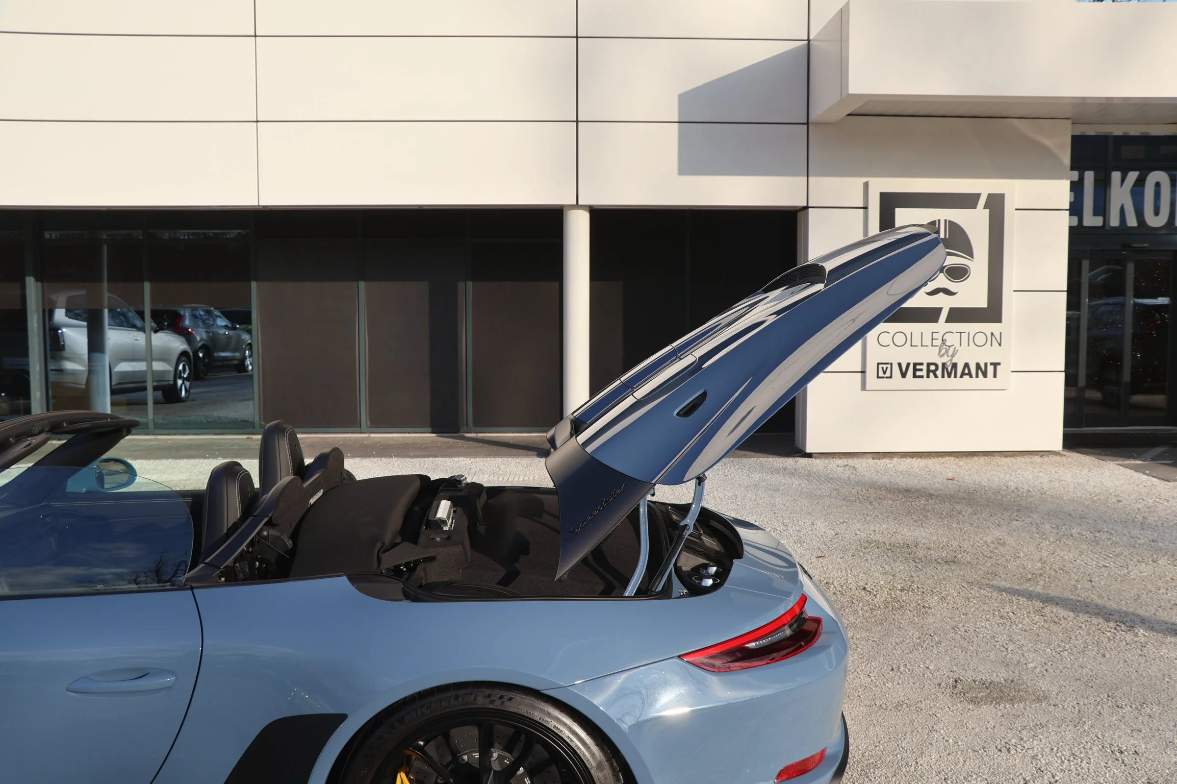 Porsche 991 Speedster Aetna Blue (92).JPG