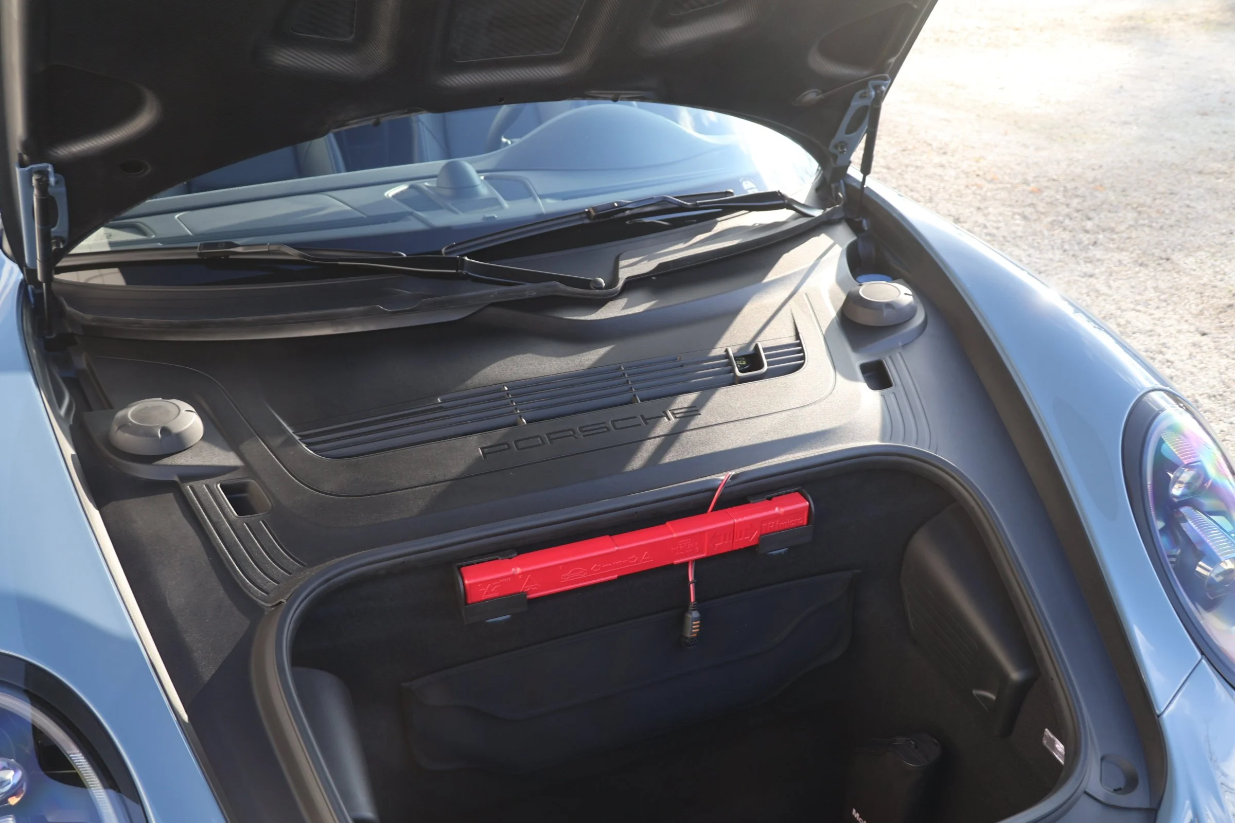 Porsche 991 Speedster Aetna Blue (94).JPG