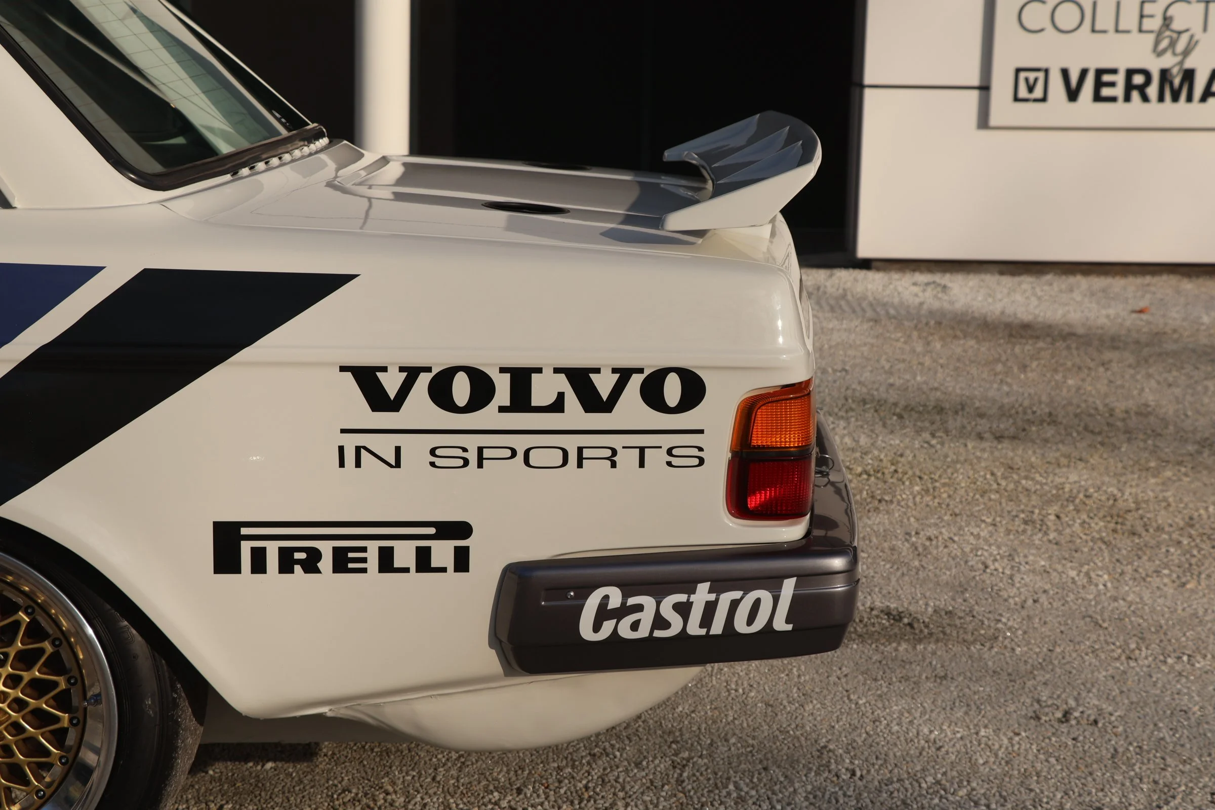 Volvo 240 Turbo Group A (32).JPG