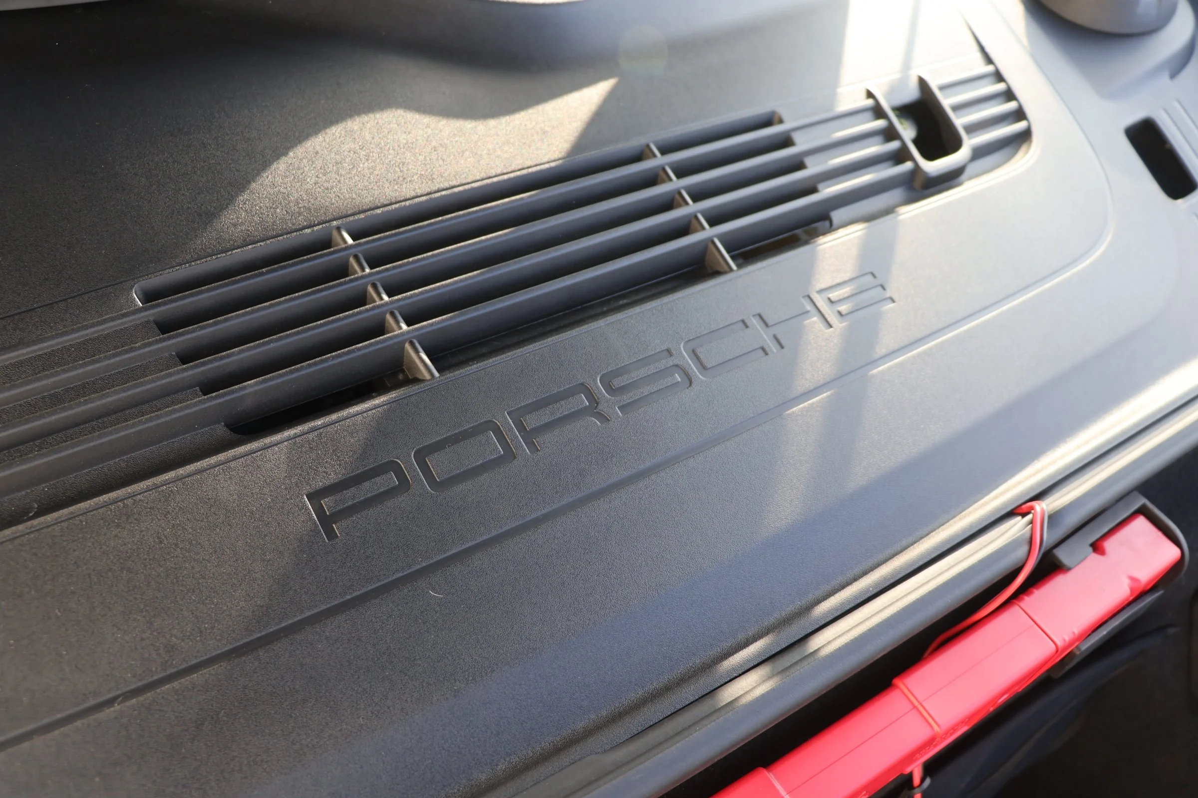 Porsche 991 Speedster Aetna Blue (97).JPG