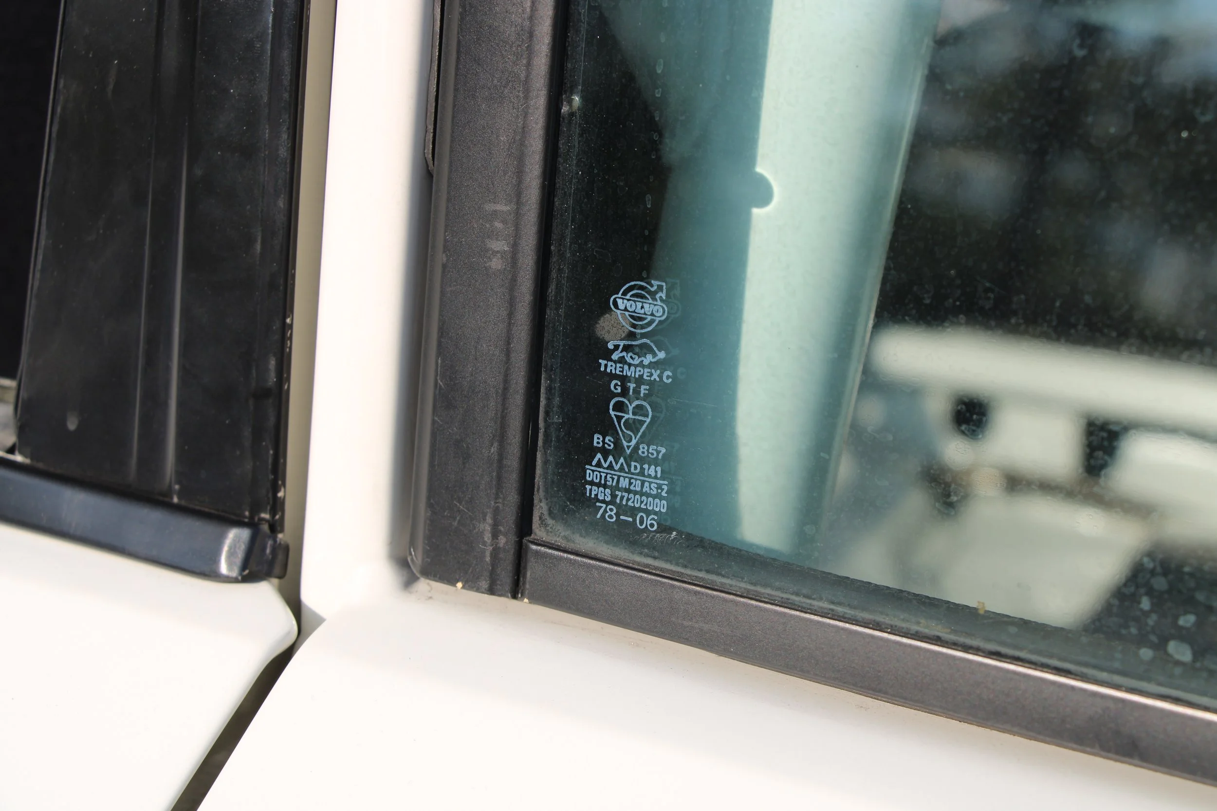 Volvo 240 Turbo Group A (48).JPG