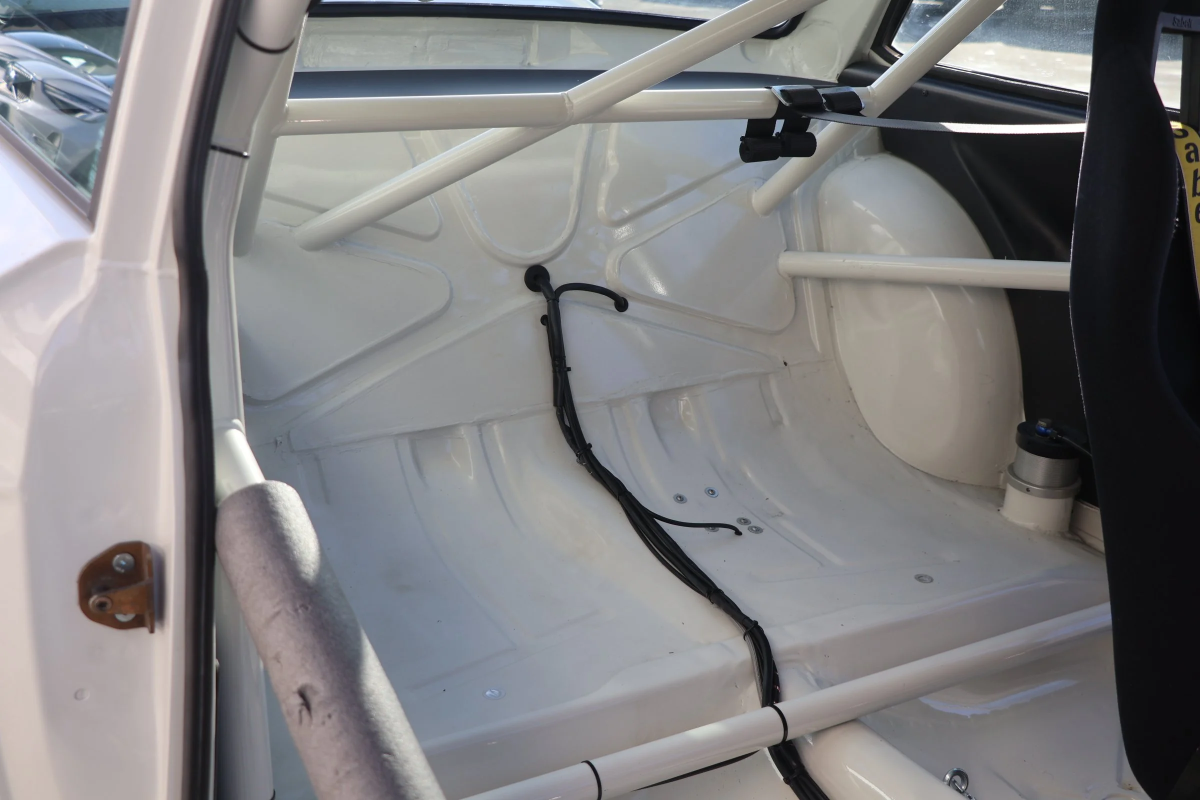 Volvo 240 Turbo Group A (74).JPG