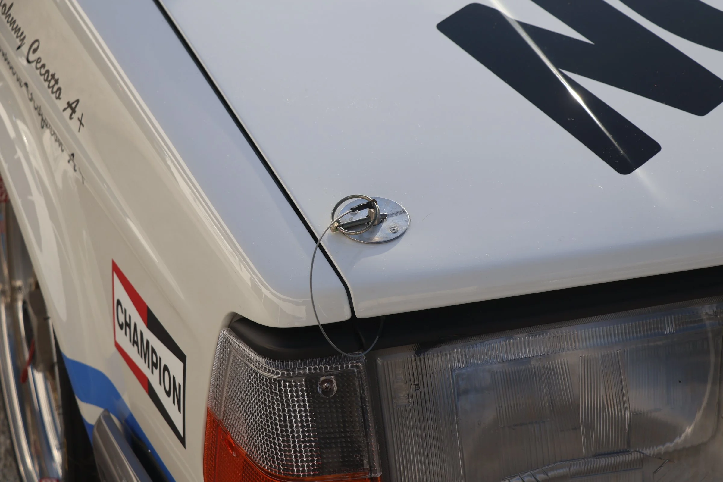 Volvo 240 Turbo Group A (26).JPG