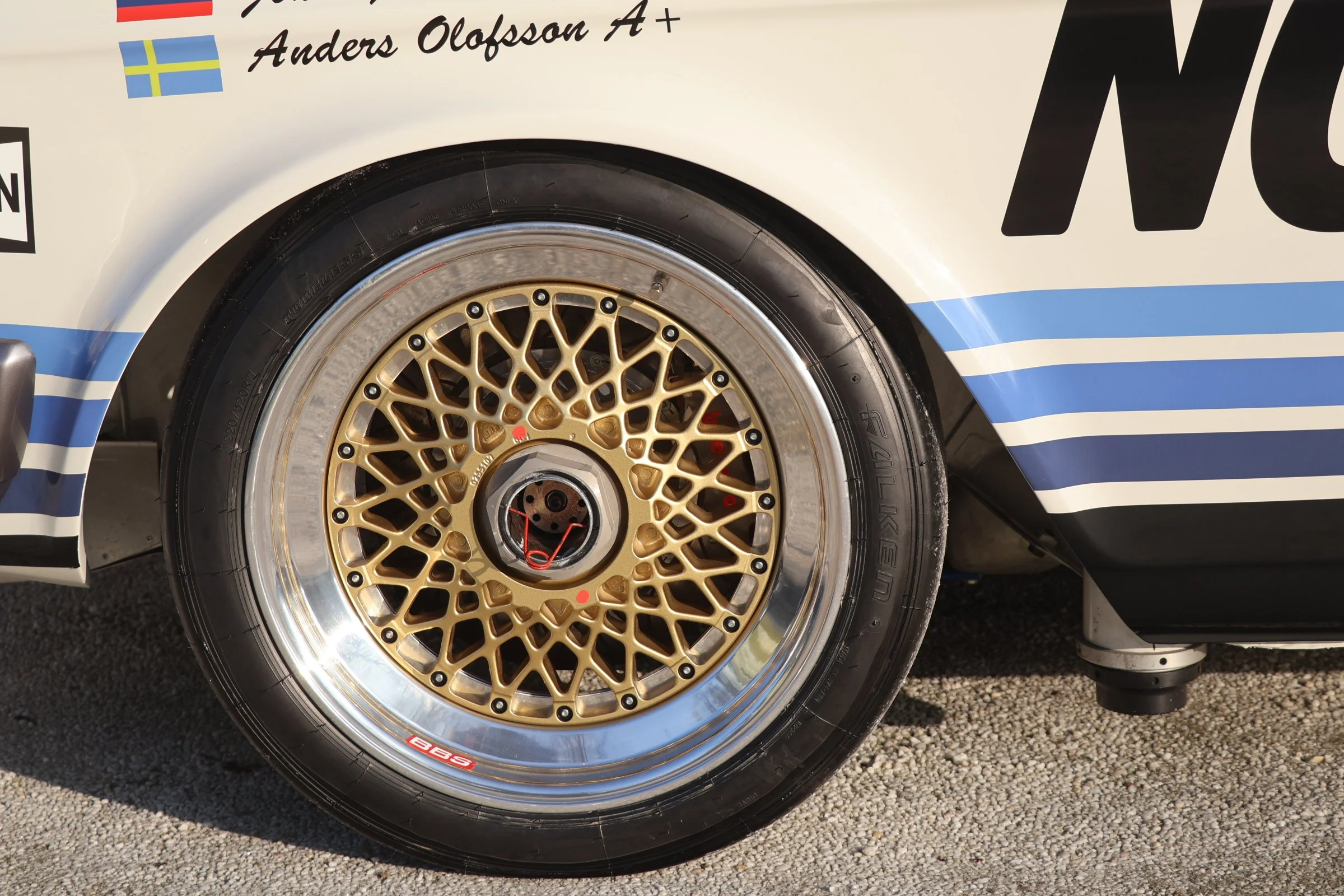 Volvo 240 Turbo Group A (44).JPG